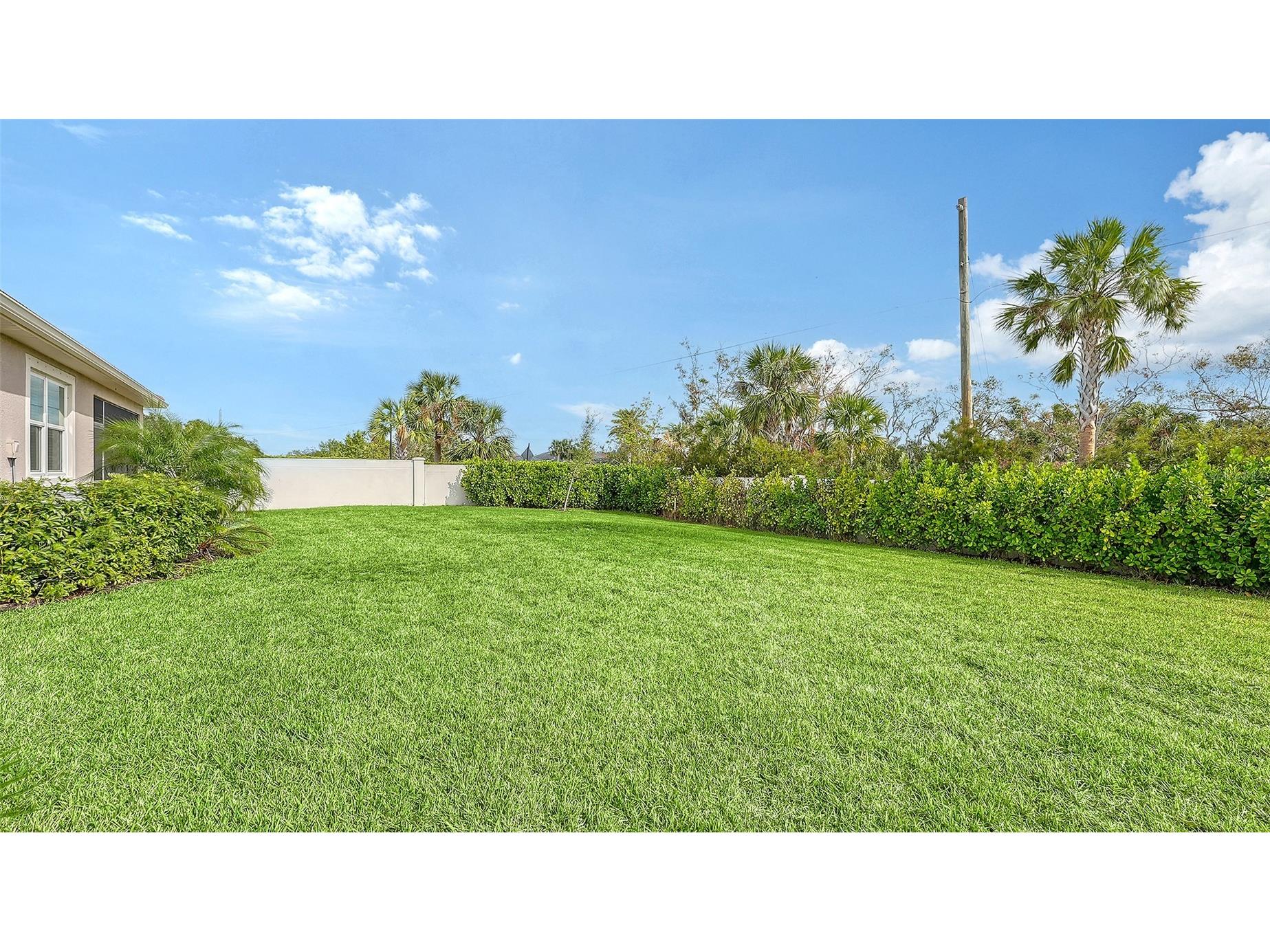 8704 Rain Song Road Sarasota FL 34238 A4693105 image32