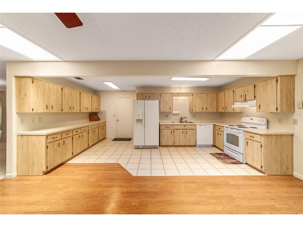 8704 SW 94th Lane #G Ocala FL 34481 OM703505 image14