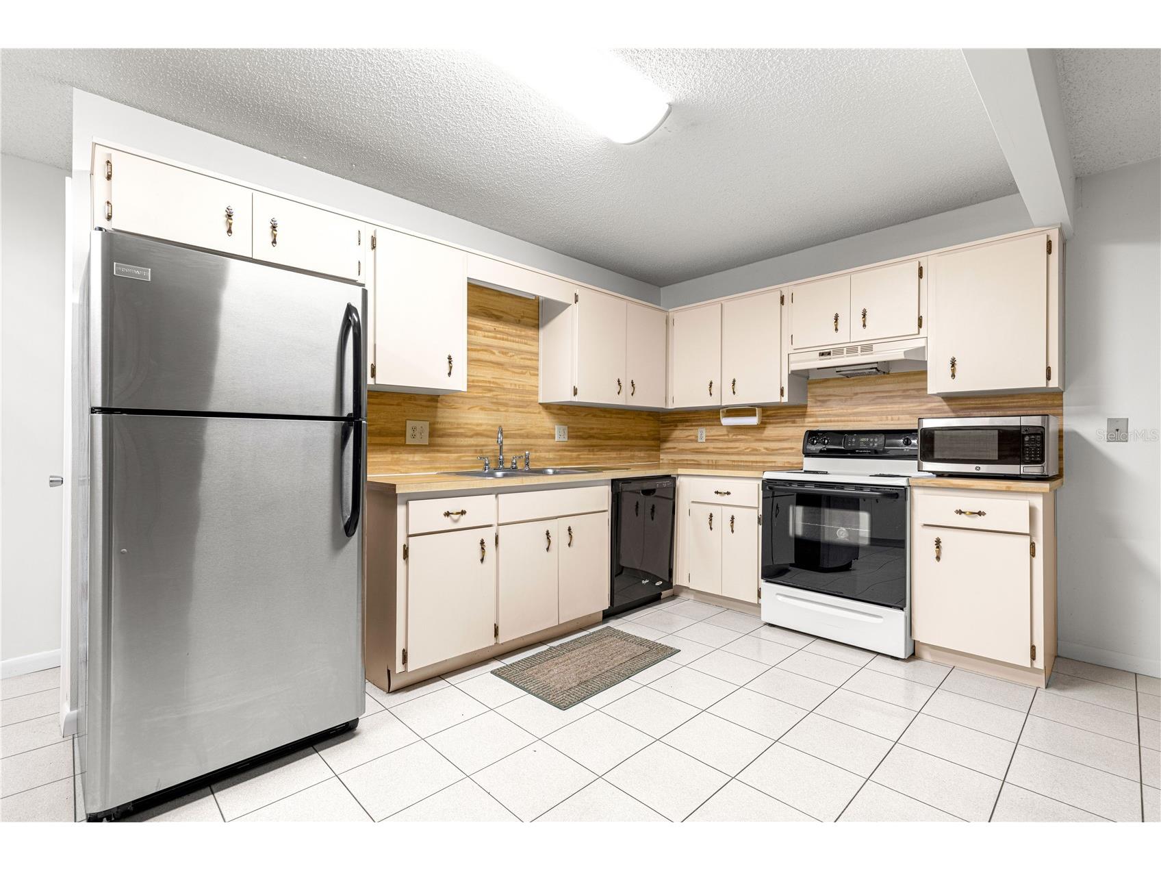 8705 SW 95th Street #C Ocala FL 34481 OM708530 image7