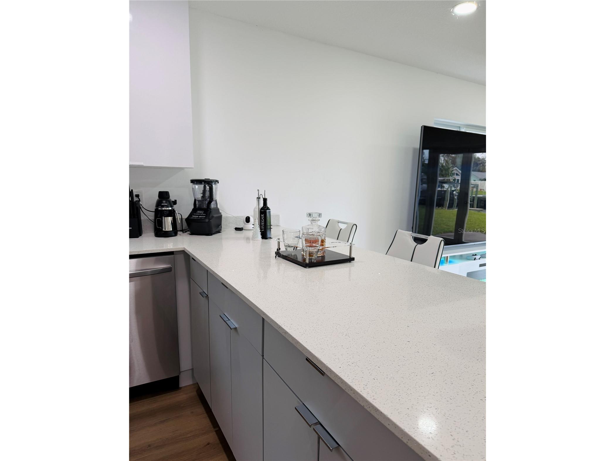 8705 Tahiti Lane Tampa FL 33615 TB8461036 image18