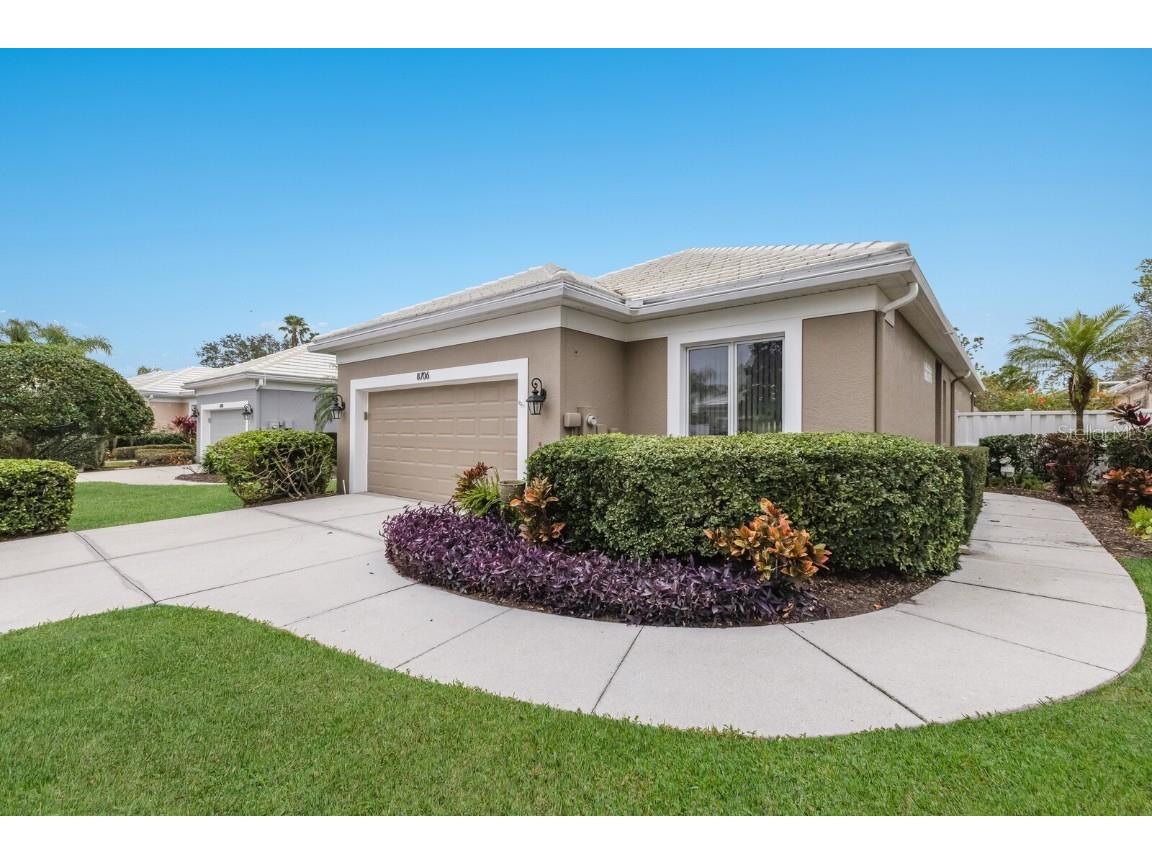 8706 52nd Drive E Bradenton FL 34211 A4653205 image1