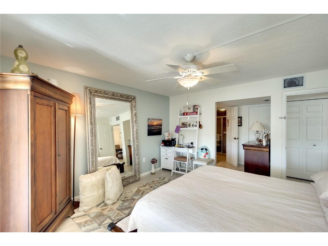 8706 54th Avenue W #18 Bradenton FL 34210 A4668068 image14