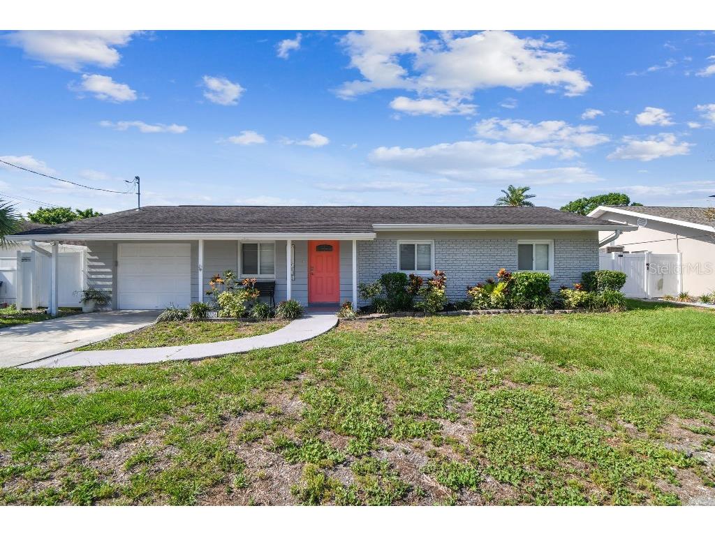 8706 Driftwood Drive Tampa FL 33615 TB8376508 image1