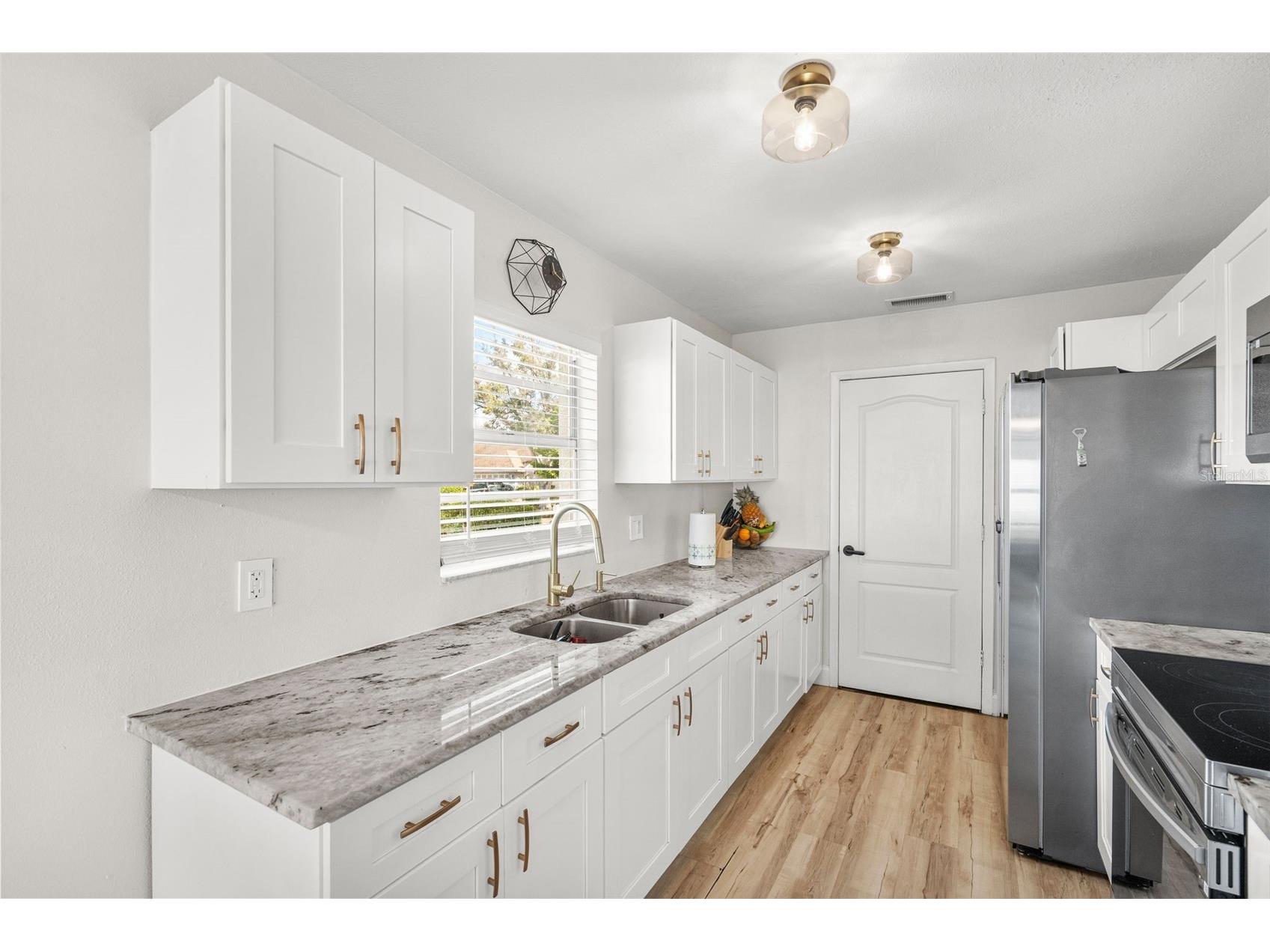 8706 Osage Drive Tampa FL 33634 TB8482029 image12