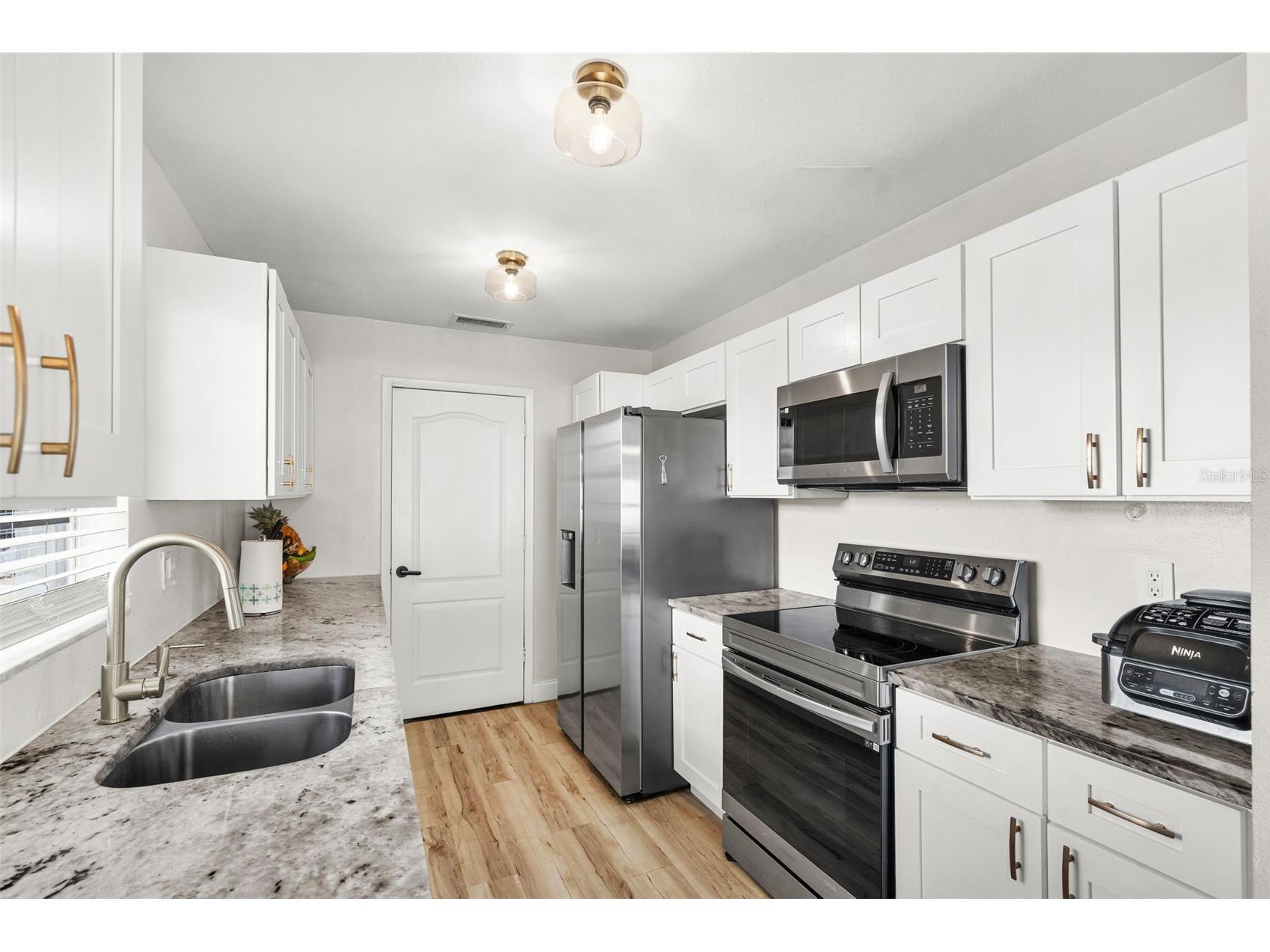 8706 Osage Drive Tampa FL 33634 TB8482029 image13