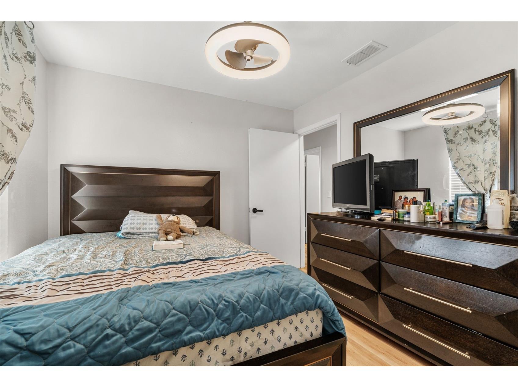 8706 Osage Drive Tampa FL 33634 TB8482029 image19