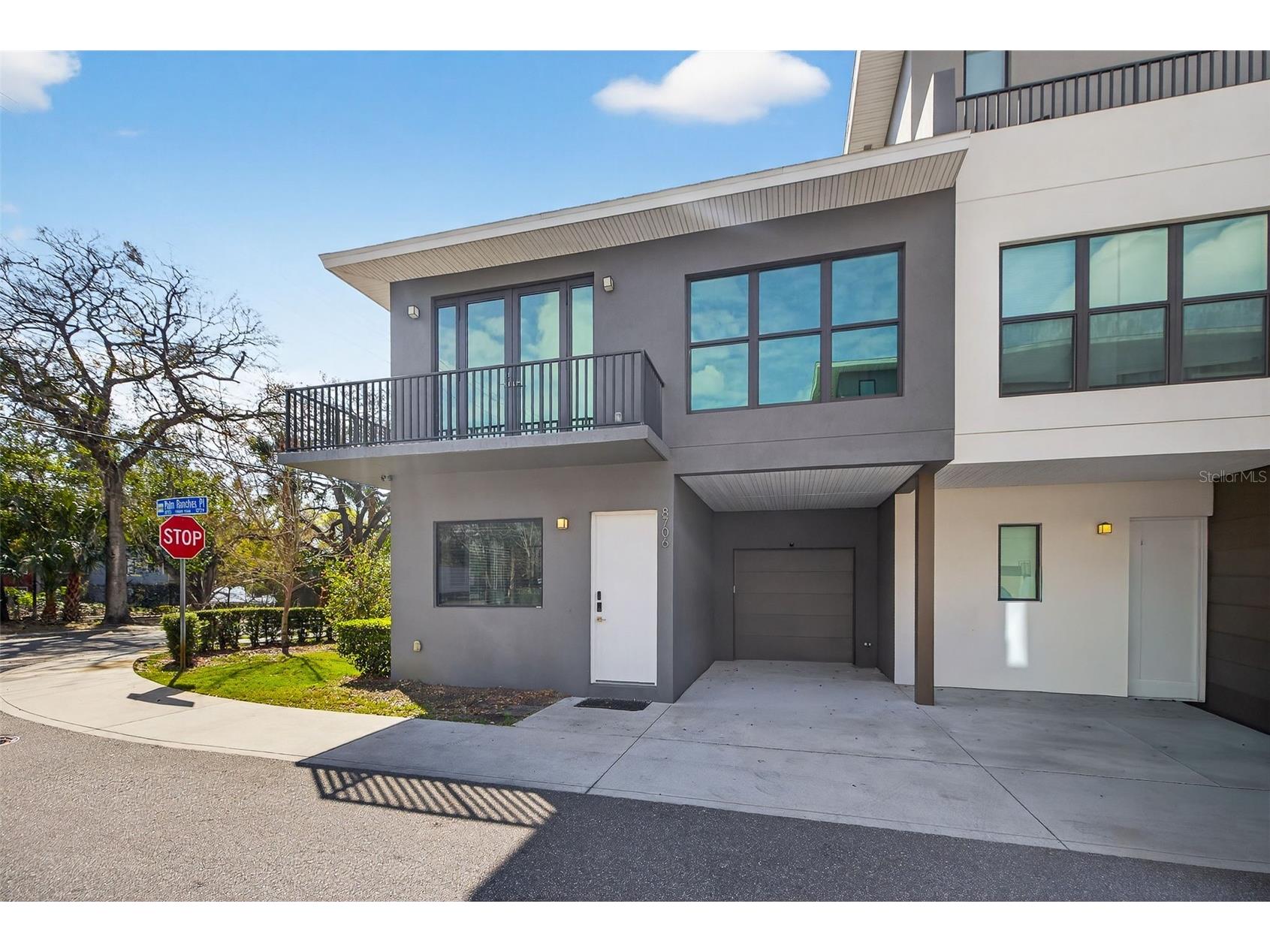 8706 Palm Ranches Place Tampa FL 33614 TB8482471 image1
