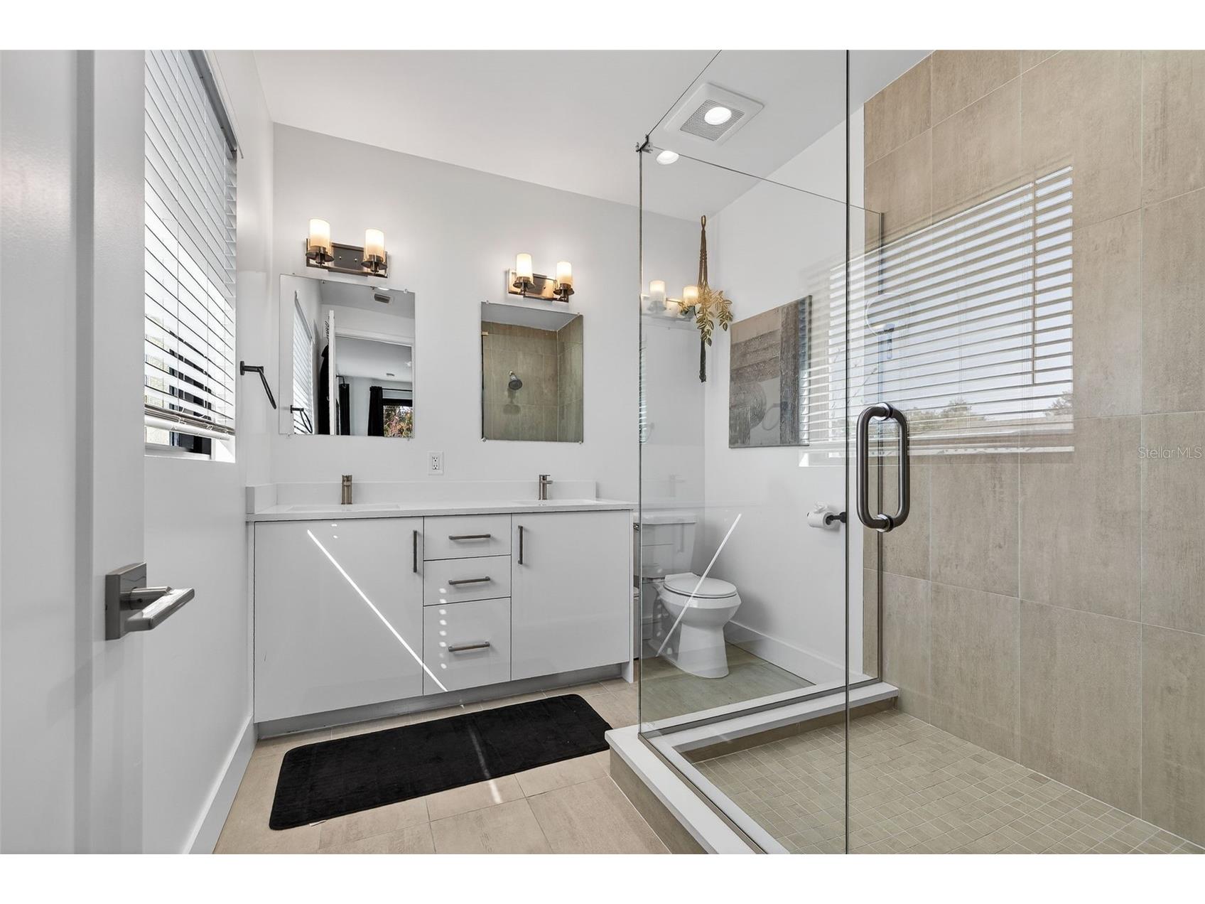8706 Palm Ranches Place Tampa FL 33614 TB8482471 image21