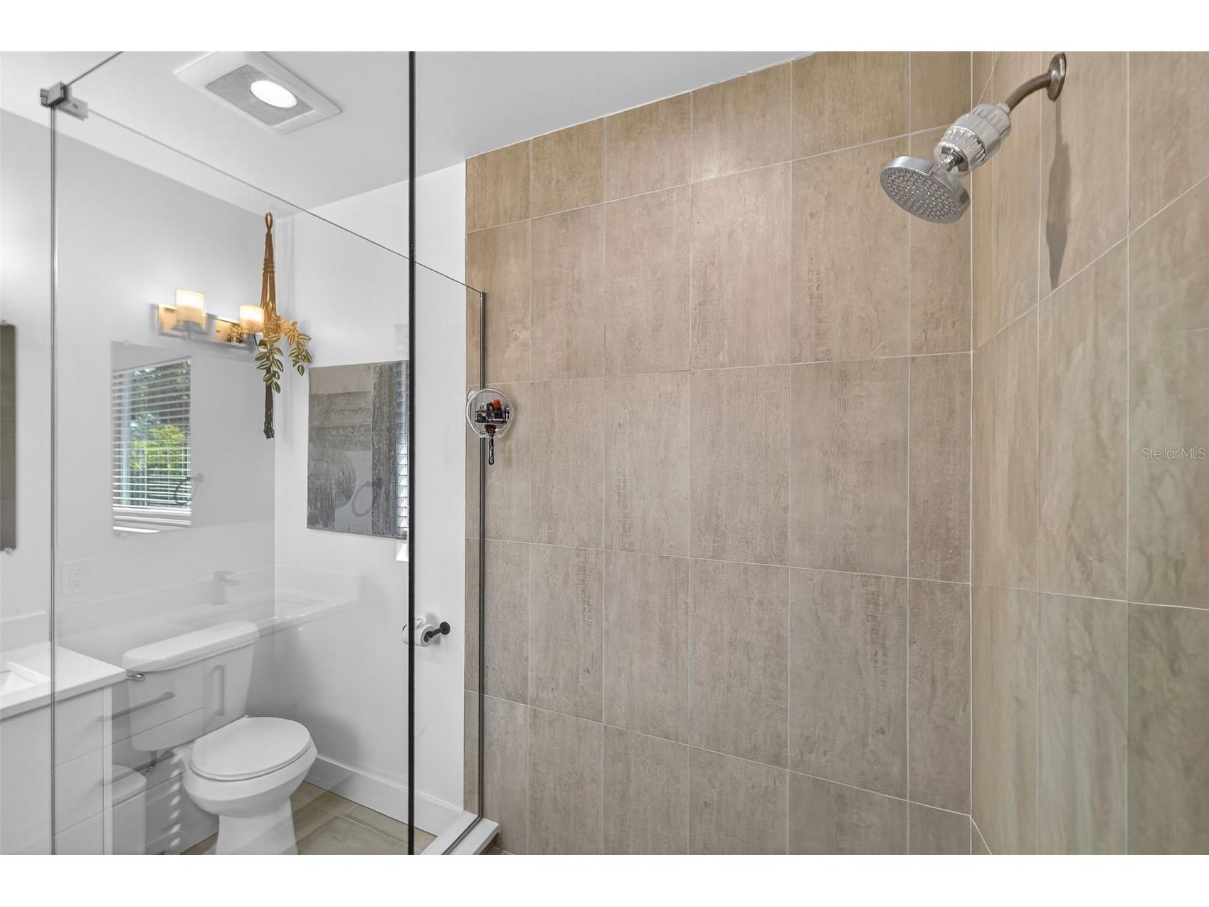 8706 Palm Ranches Place Tampa FL 33614 TB8482471 image23