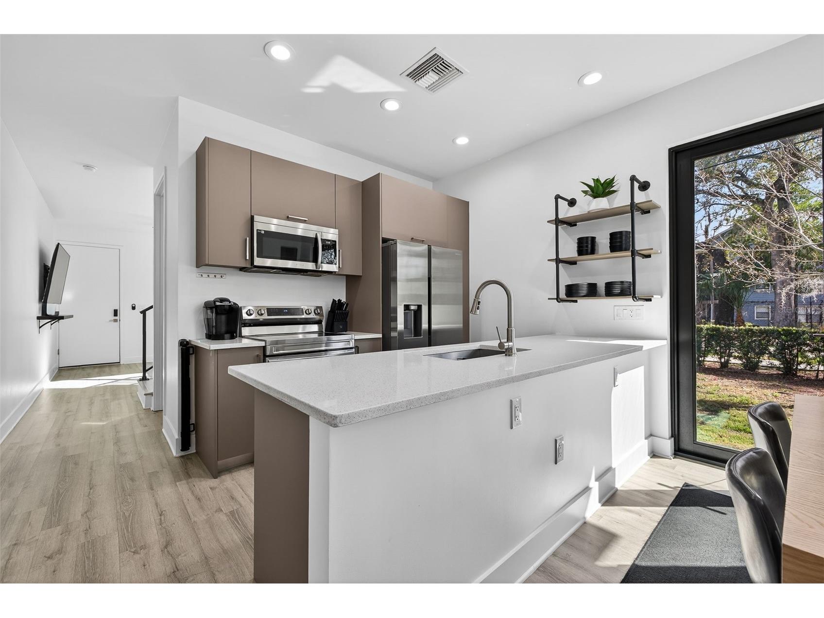 8706 Palm Ranches Place Tampa FL 33614 TB8482471 image7