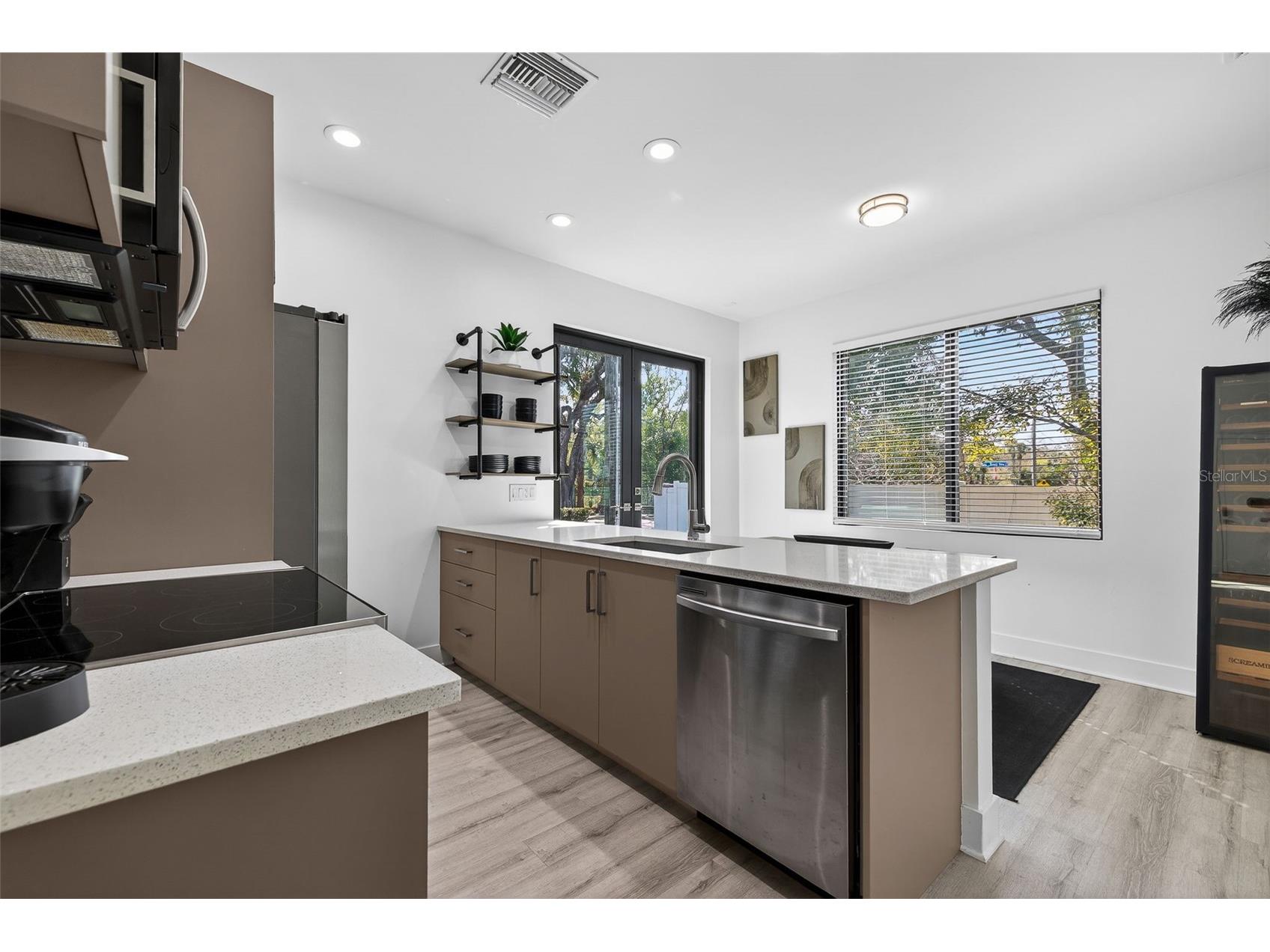 8706 Palm Ranches Place Tampa FL 33614 TB8482471 image8