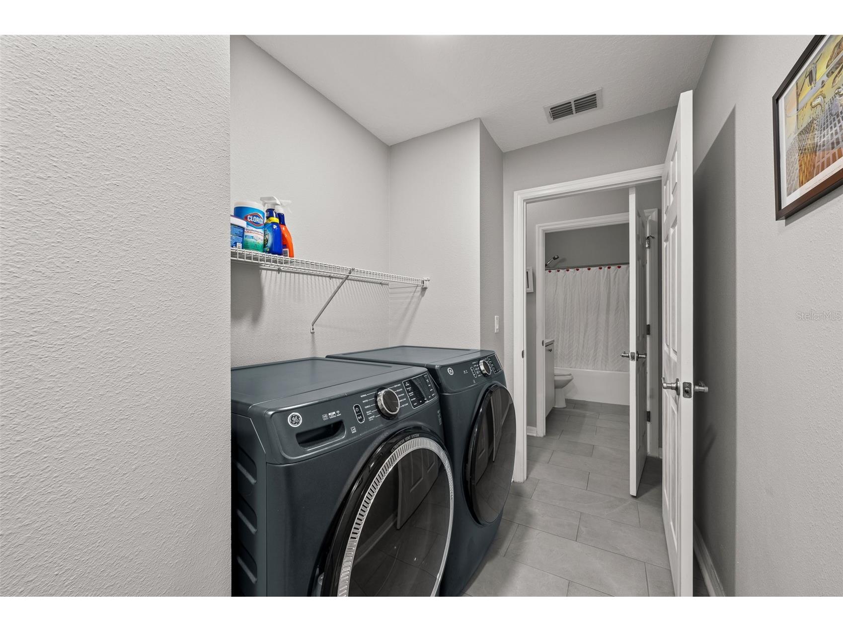 8707 Corinthian Way New Port Richey FL 34654 TB8469056 image15