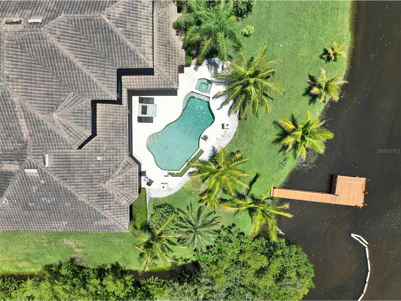 8707 Silverthorn Road Seminole FL 33777 TB8458414 image40