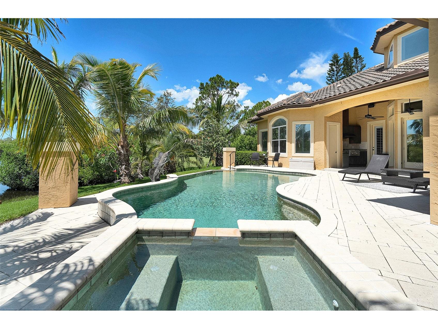 8707 Silverthorn Road Seminole FL 33777 TB8458414 image45