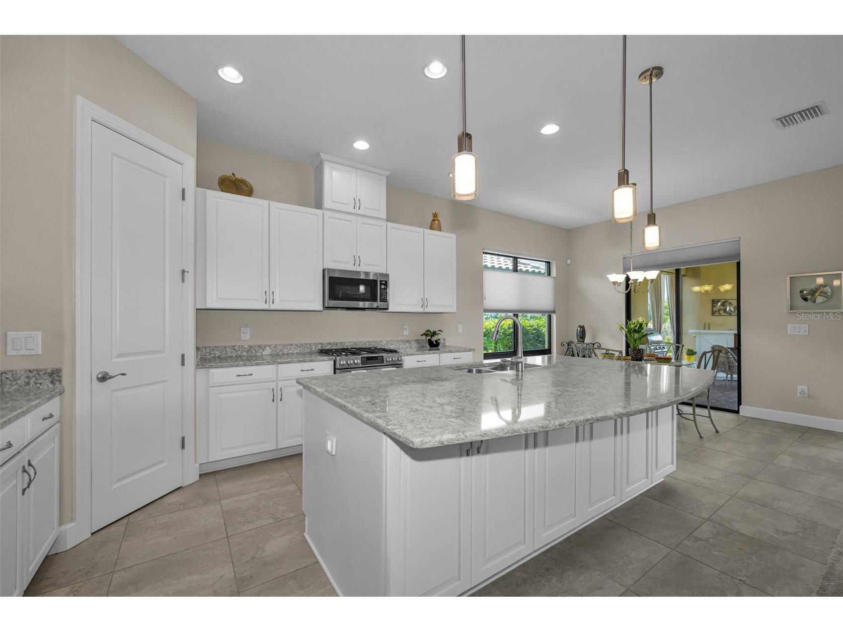 8707 Sorano Villa Drive Tampa FL 33647 TB8512295 image28