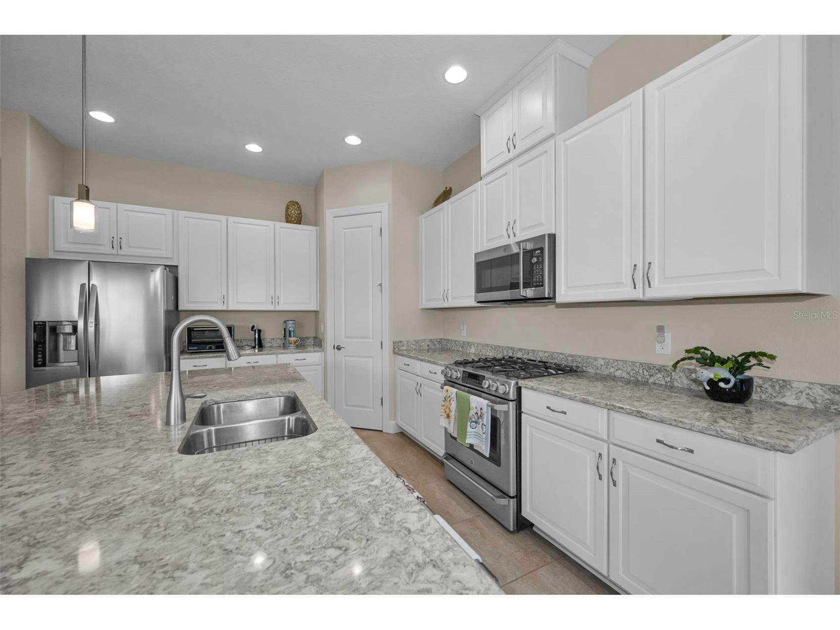 8707 Sorano Villa Drive Tampa FL 33647 TB8512295 image32