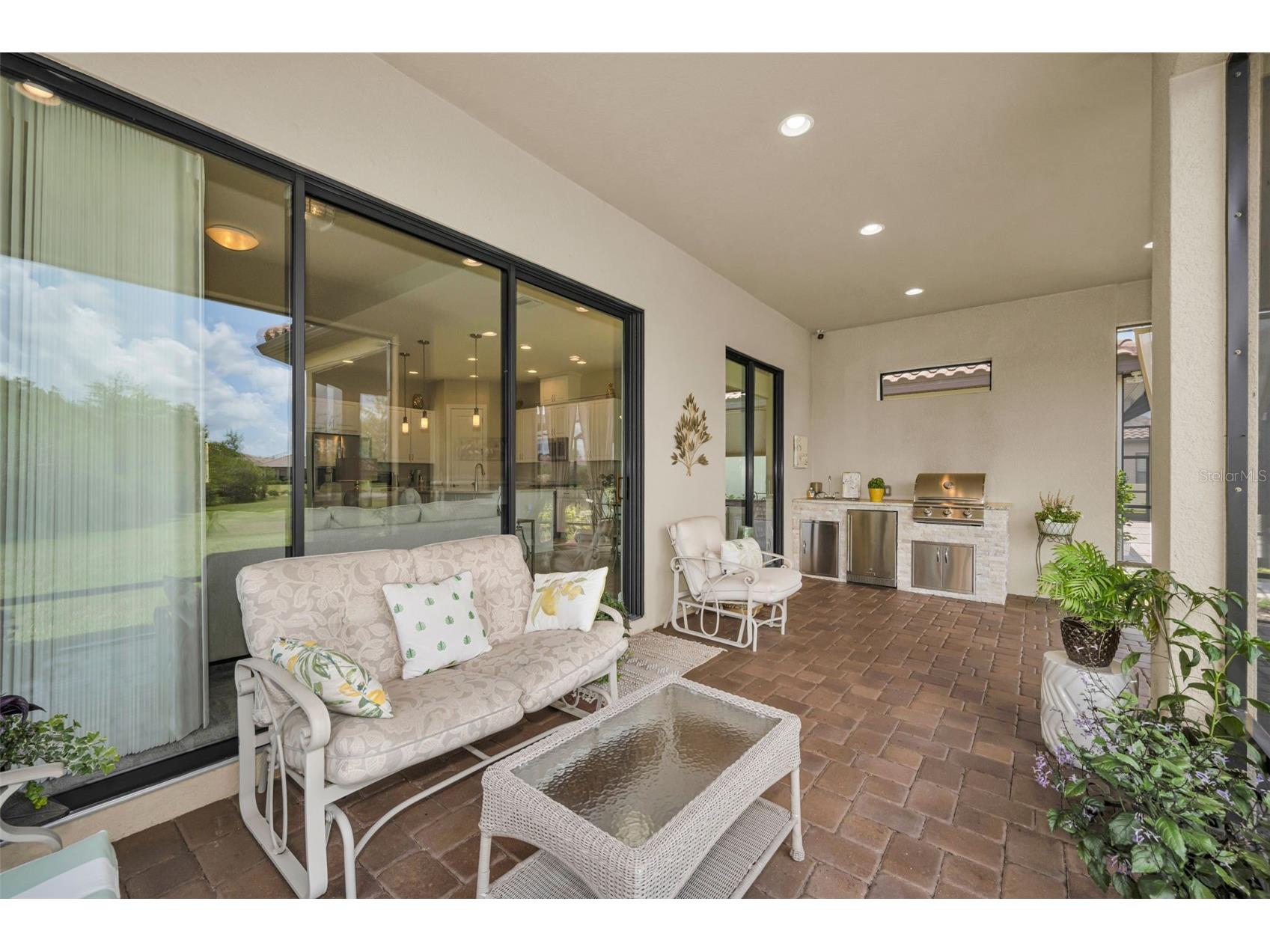 8707 Sorano Villa Drive Tampa FL 33647 TB8512295 image52