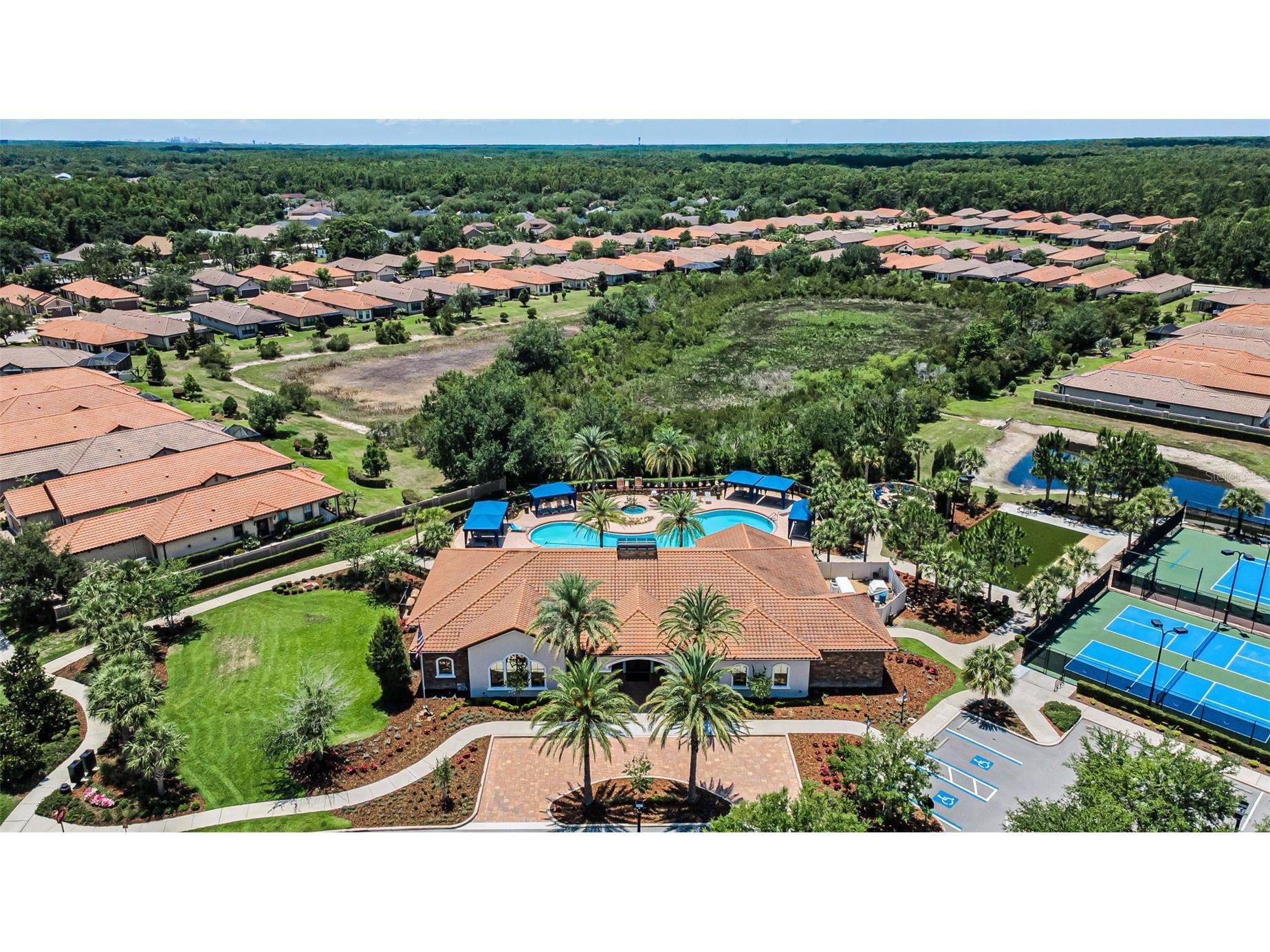 8707 Sorano Villa Drive Tampa FL 33647 TB8512295 image76