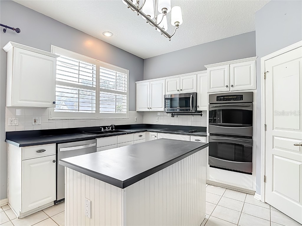 8708 Bay Laurel Court Tampa FL 33647 TB8451208 image19