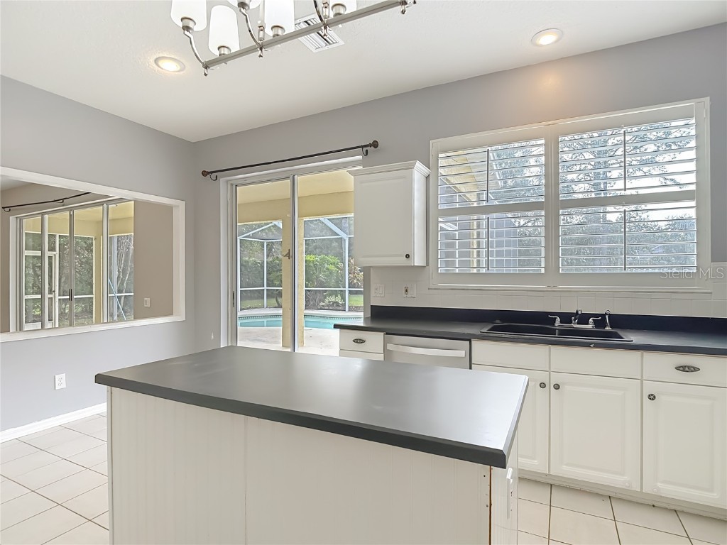 8708 Bay Laurel Court Tampa FL 33647 TB8451208 image30