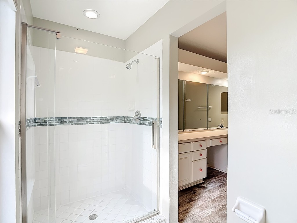 8708 Bay Laurel Court Tampa FL 33647 TB8451208 image74