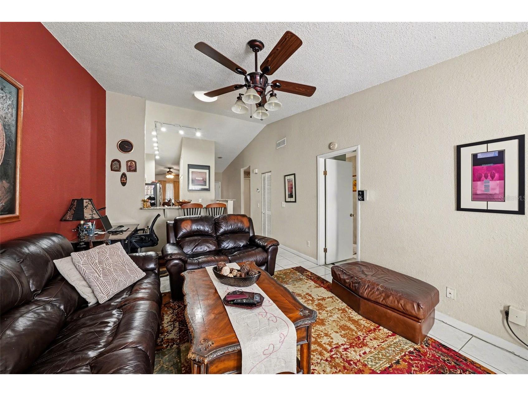 8708 Carroll Palm Place Tampa FL 33614 TB8474603 image3