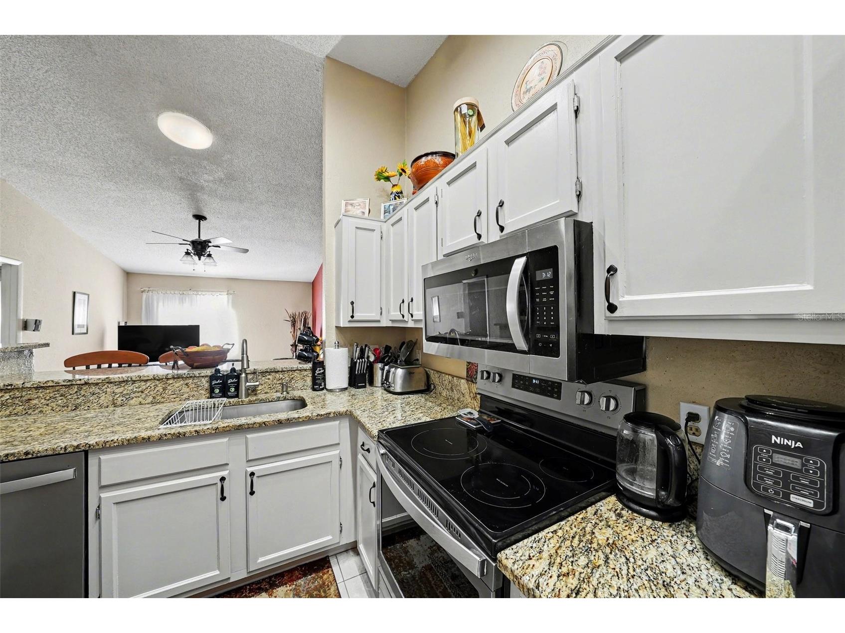 8708 Carroll Palm Place Tampa FL 33614 TB8474603 image9