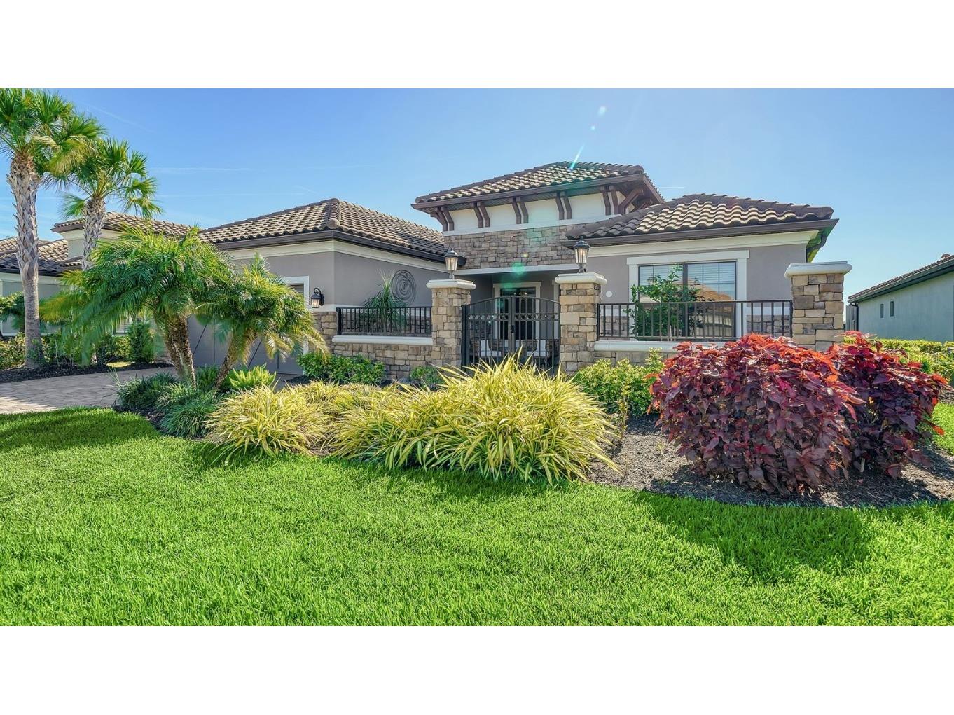 8708 Mangilli Road Sarasota FL 34238 A4618213 image1