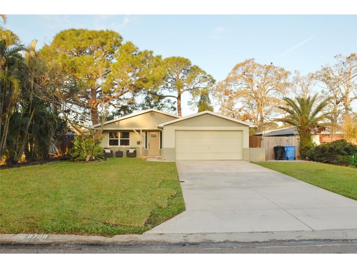 8708 Orient Way NE Saint Petersburg FL 33702 TB8357681 image1