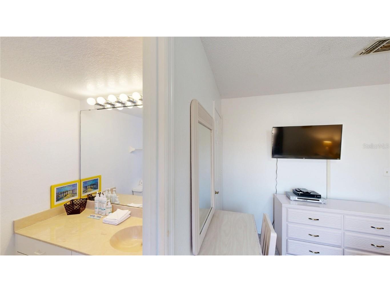 8708 Papaya Drive Kissimmee FL 34747 O6361713 image32