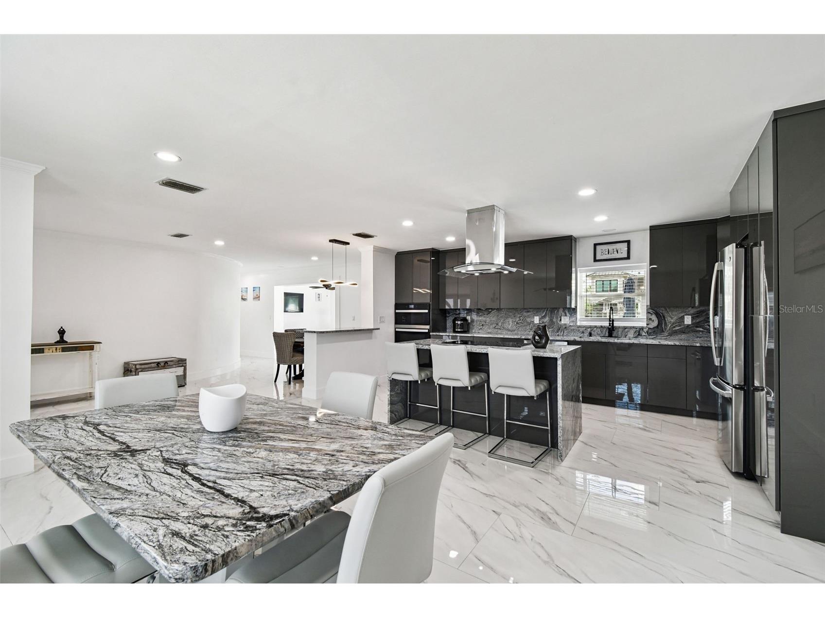 8708 Thornwood Lane Tampa FL 33615 TB8434985 image11