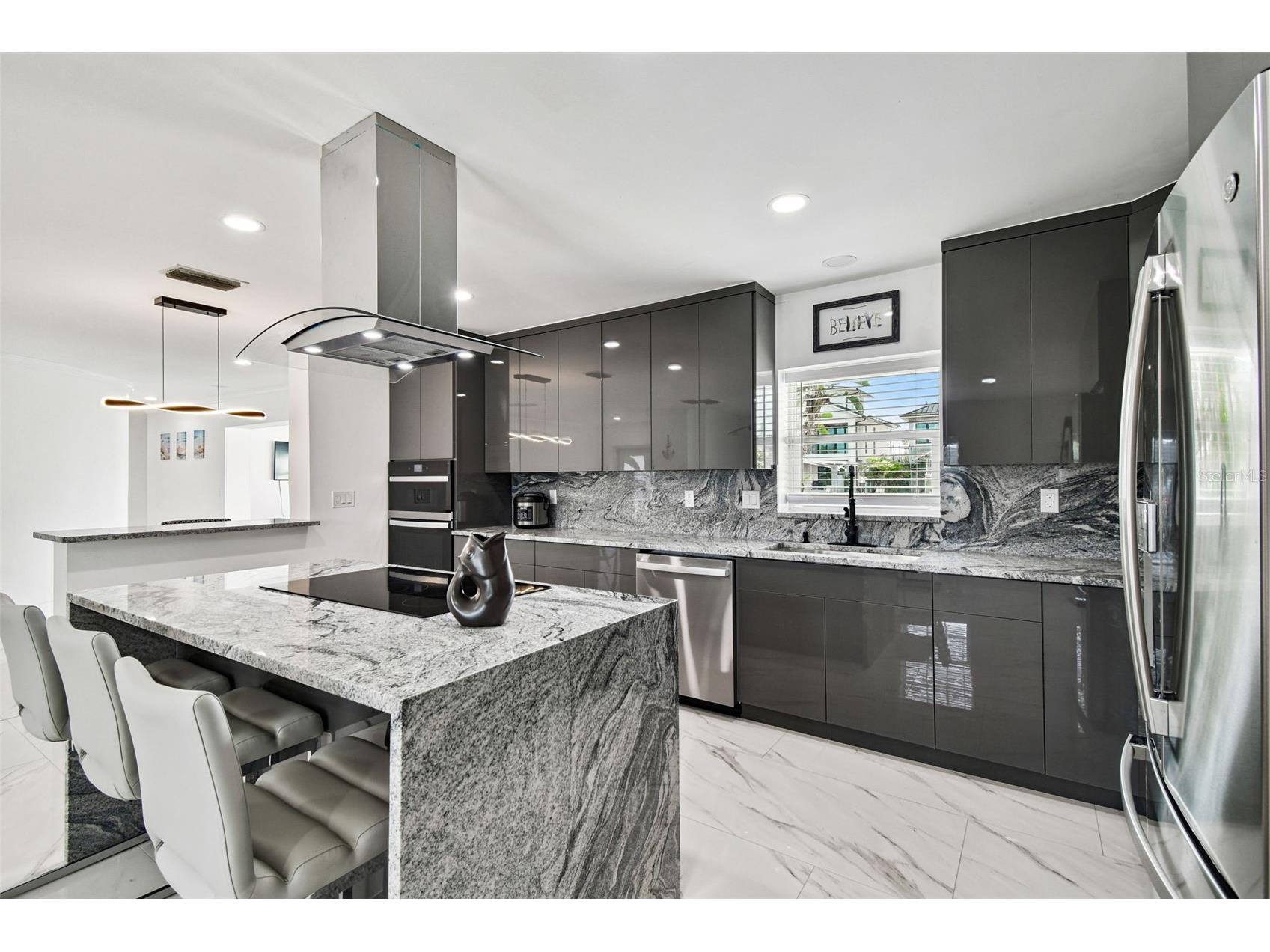 8708 Thornwood Lane Tampa FL 33615 TB8434985 image15