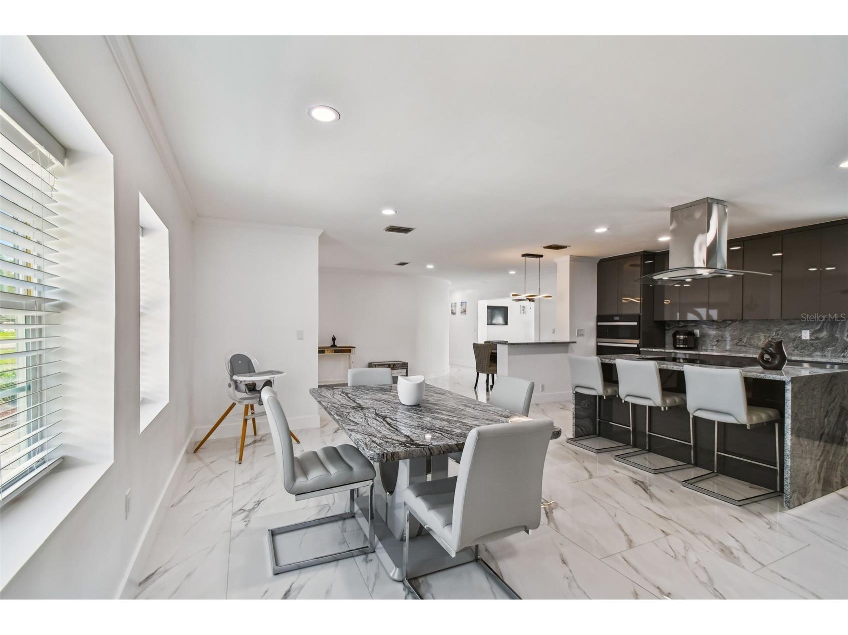 8708 Thornwood Lane Tampa FL 33615 TB8434985 image23