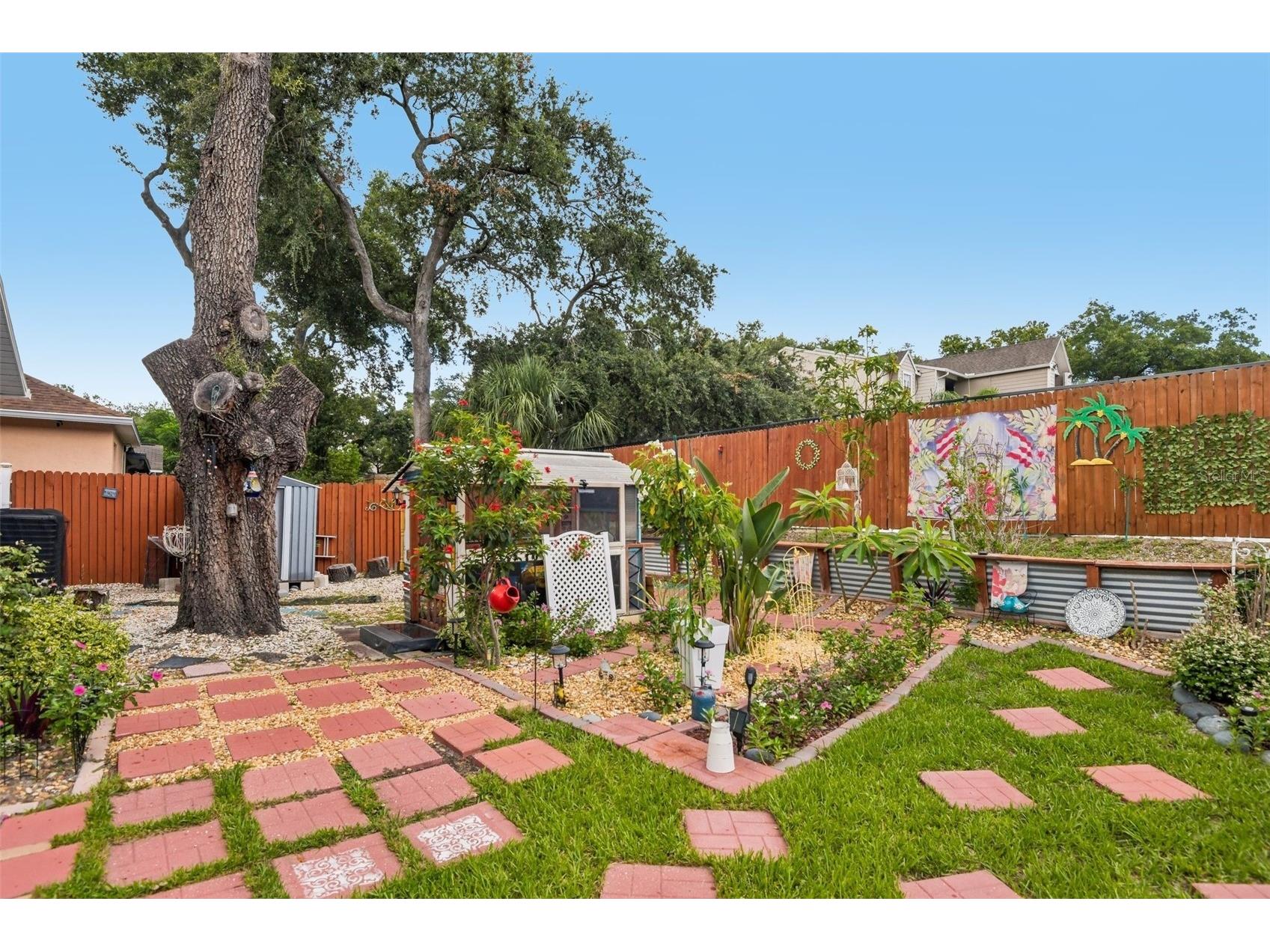 8709 Busch Oaks Street Tampa FL 33617 TB8520279 image24