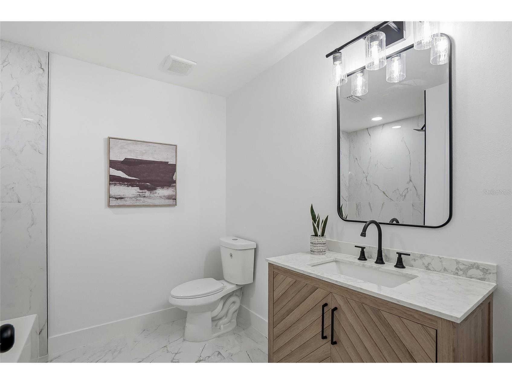 8709 Fountain Avenue Tampa FL 33615 TB8513851 image17