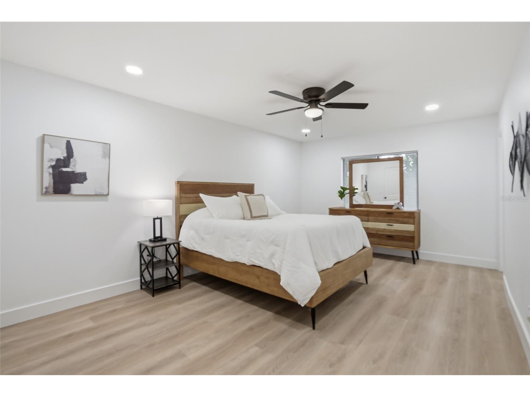 8709 Fountain Avenue Tampa FL 33615 TB8513851 image19