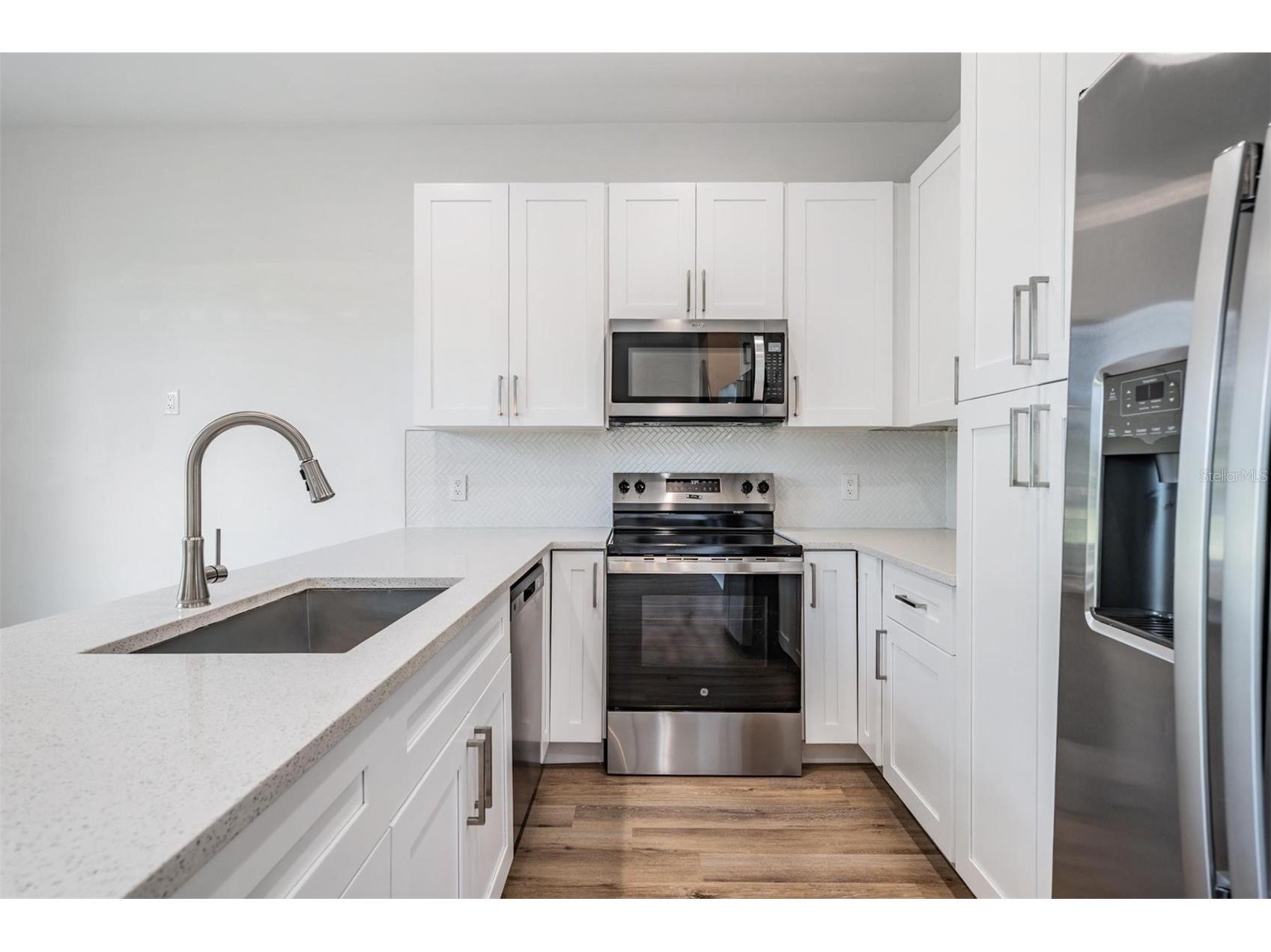 8709 Palm Ranches Place Tampa FL 33614 TB8503792 image3