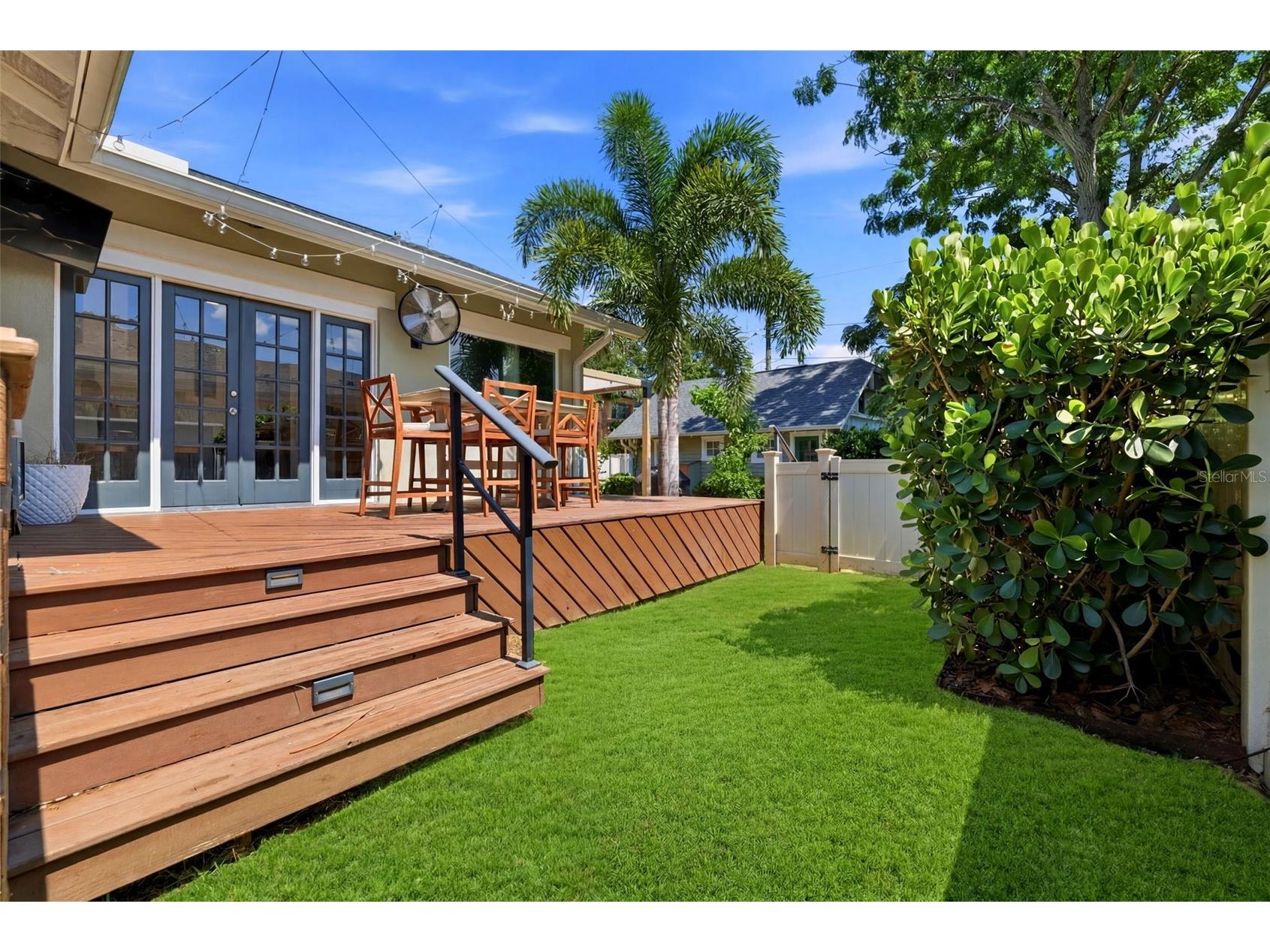 871 17th Avenue N Saint Petersburg FL 33704 TB8522151 image33