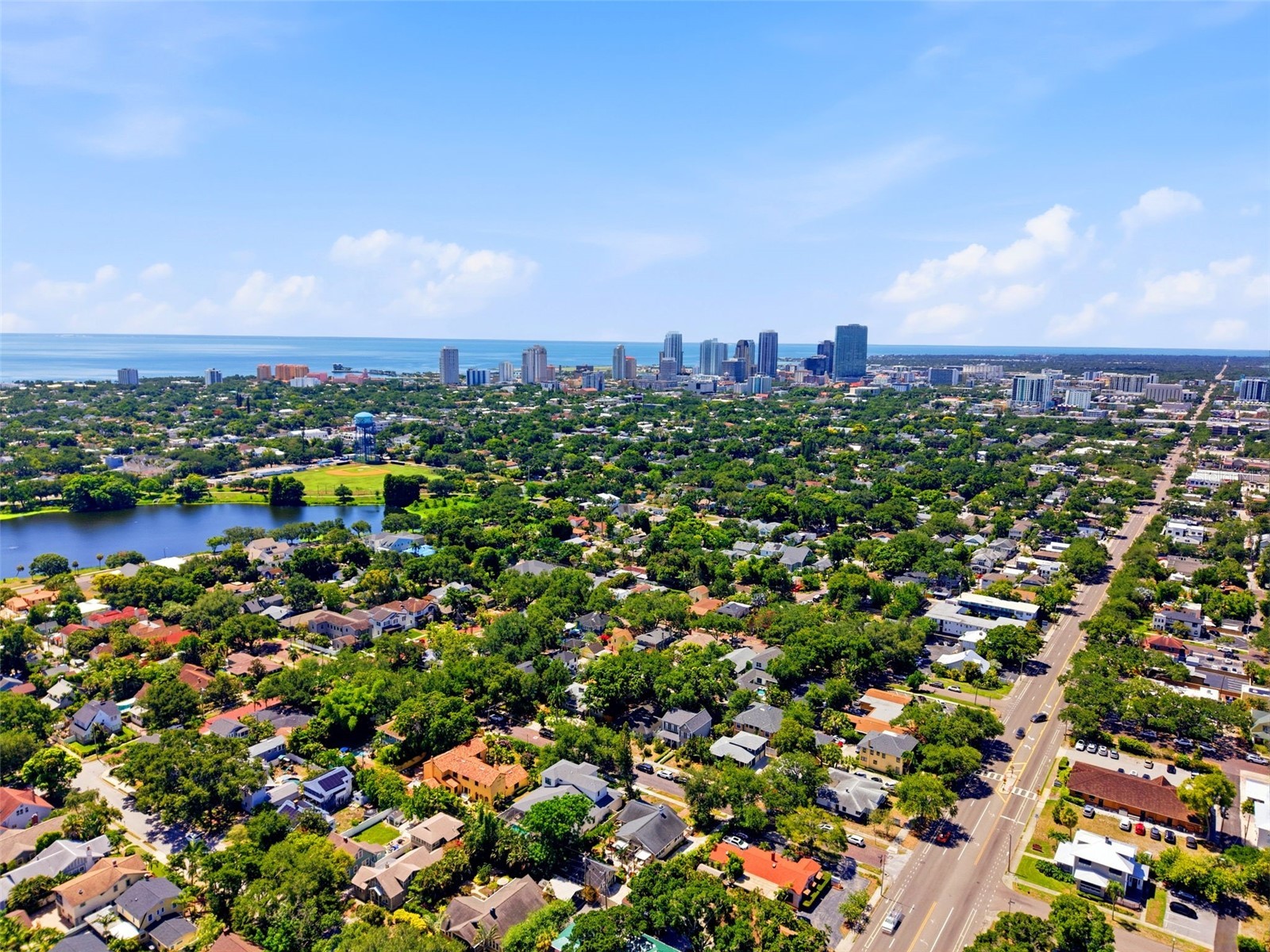 871 17th Avenue N Saint Petersburg FL 33704 TB8522151 image35