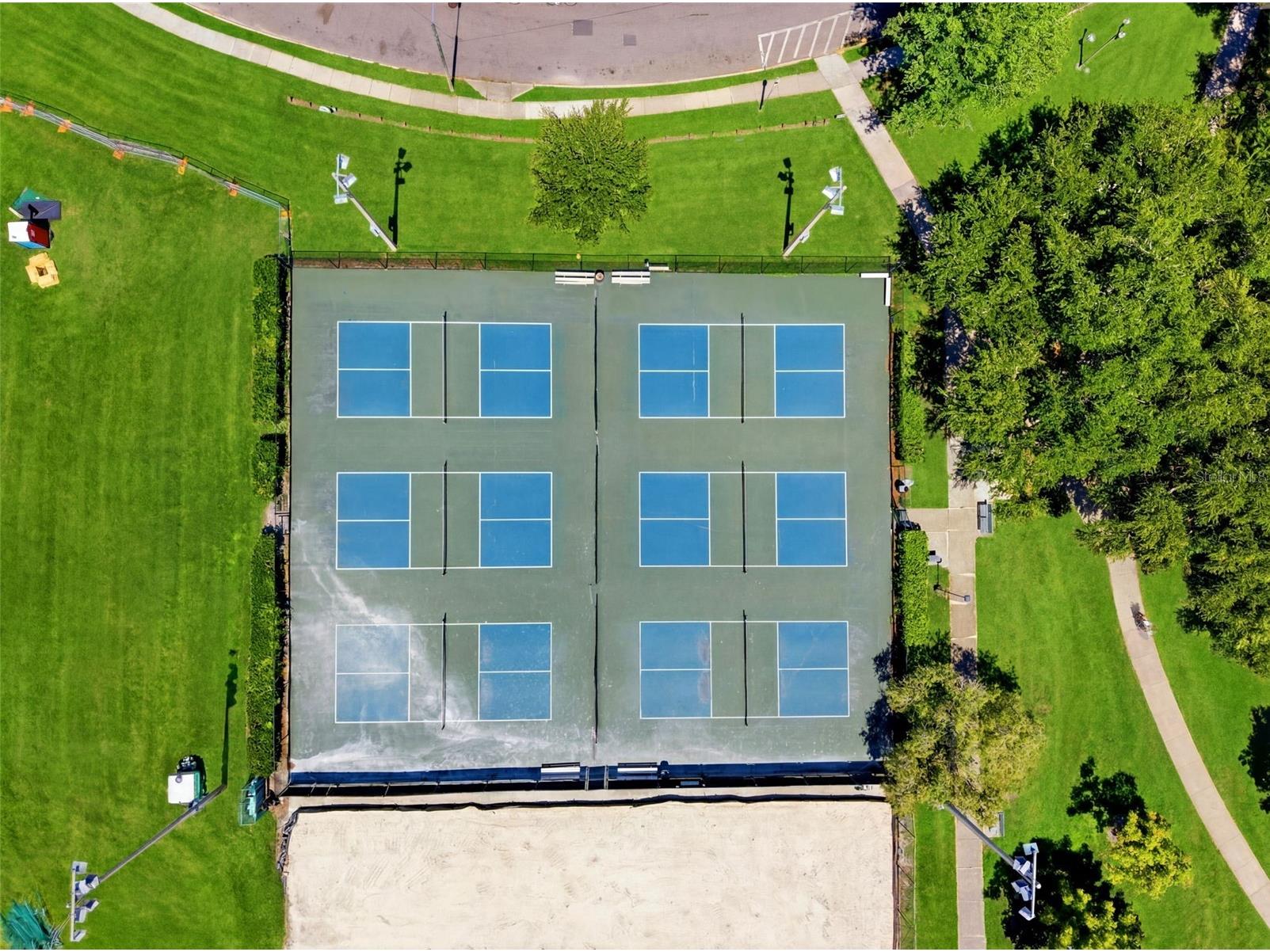 871 17th Avenue N Saint Petersburg FL 33704 TB8522151 image38