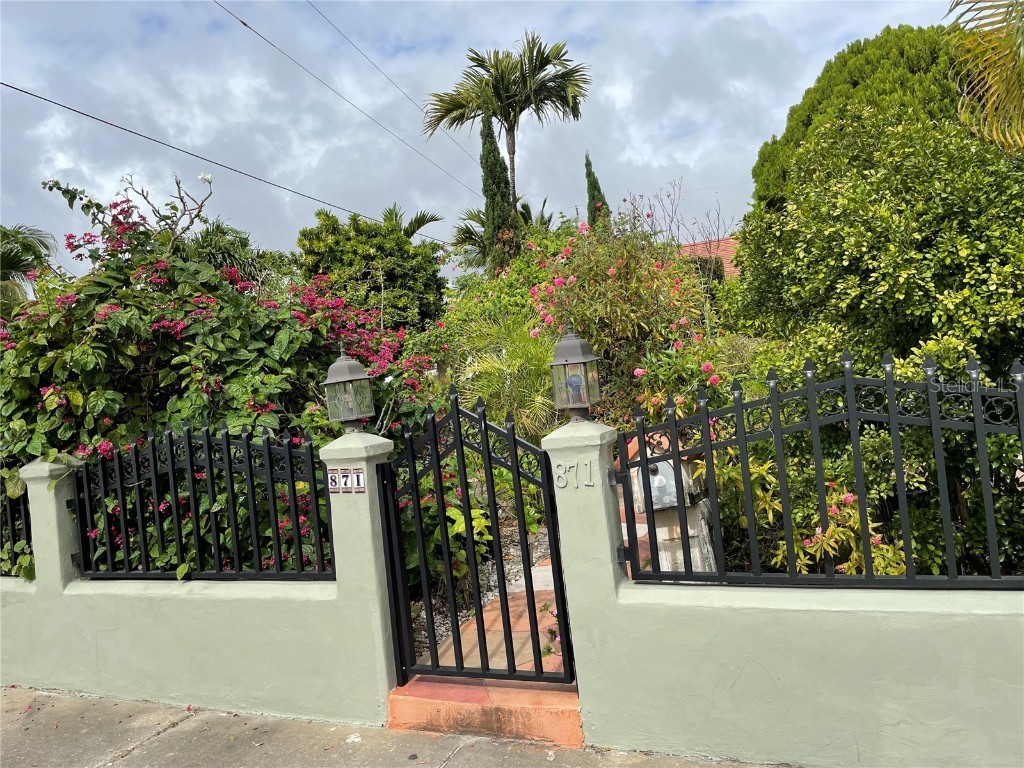 871 Hialeah Drive Hialeah FL 33010 D6123049 image1