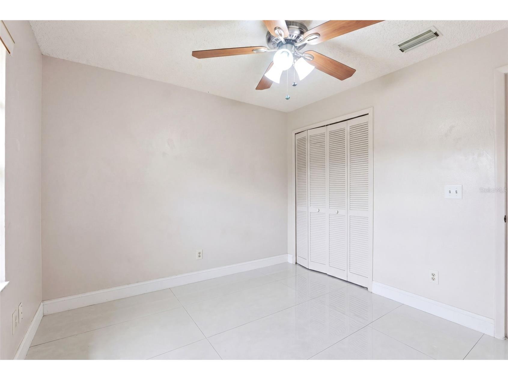 871 Lamplighter Drive NW Palm Bay FL 32907 O6402859 image12