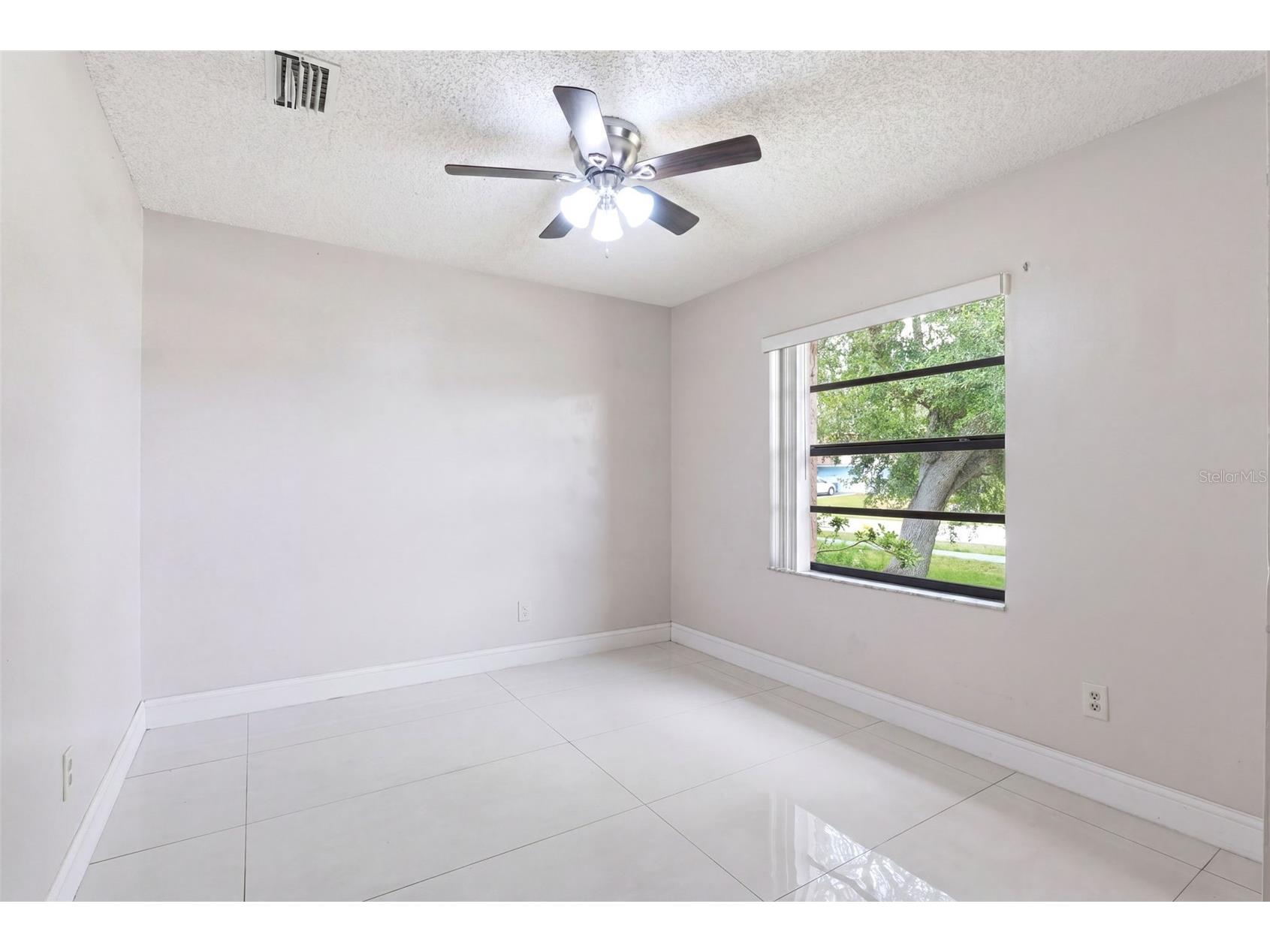 871 Lamplighter Drive NW Palm Bay FL 32907 O6402859 image8