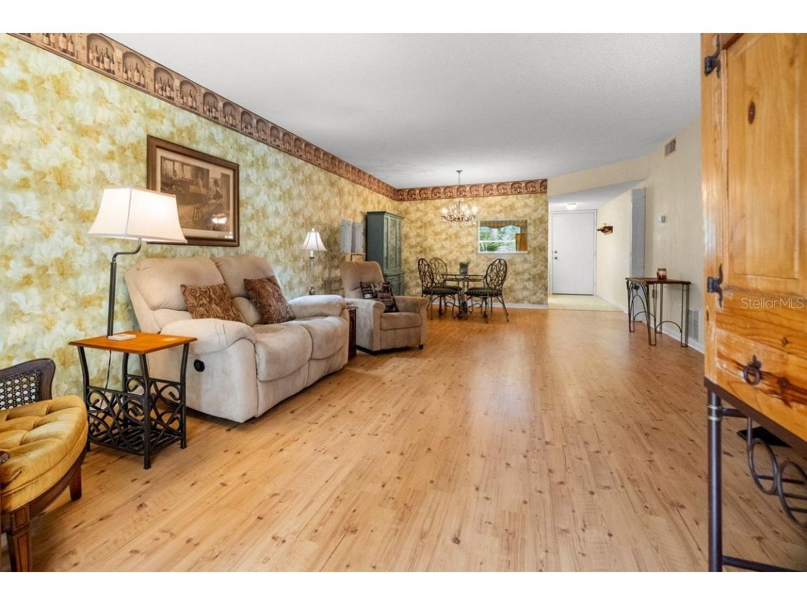 871 New York Avenue #307 Dunedin FL 34698 TB8458337 image18