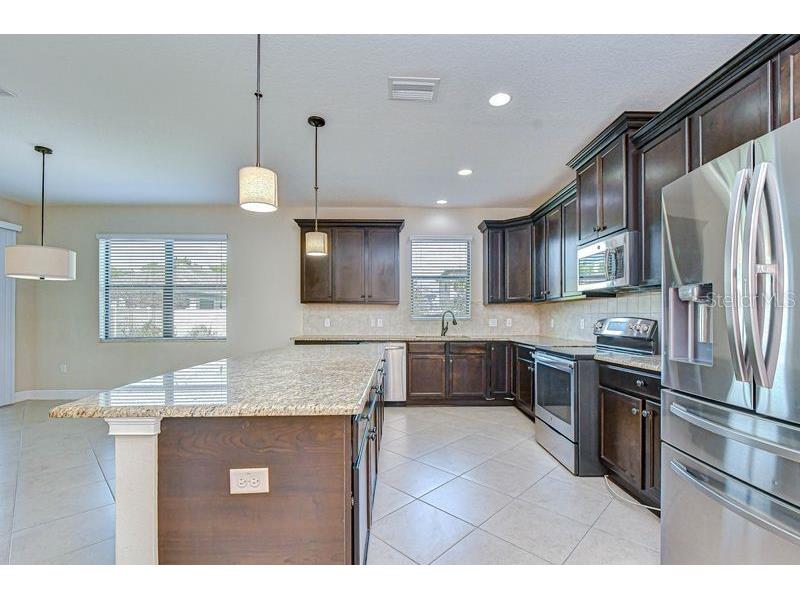 871 Vino Verde Circle Brandon FL 33511 TB8487086 image15