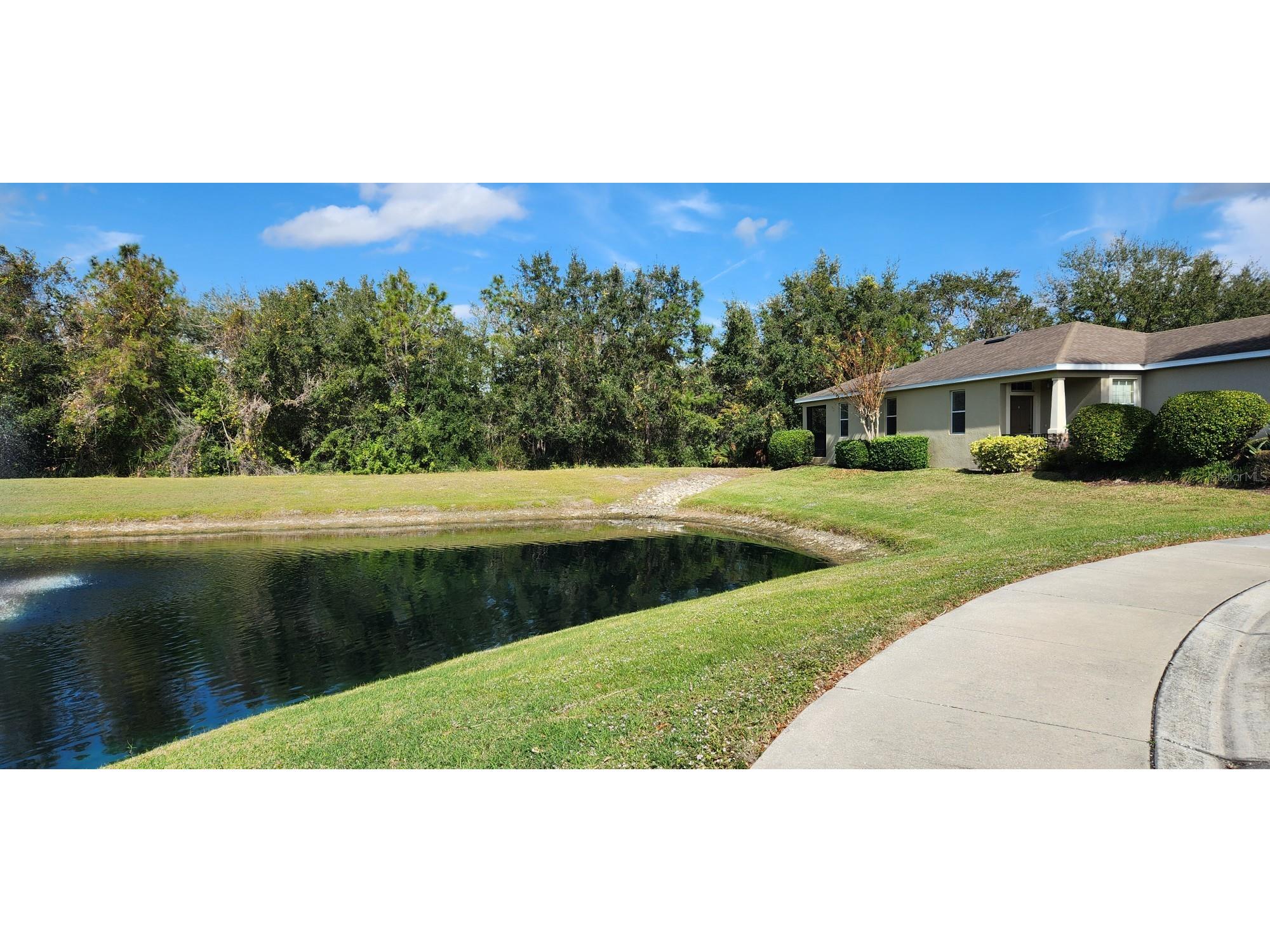 8710 Karpeal Drive Sarasota FL 34238 A4696509 image2
