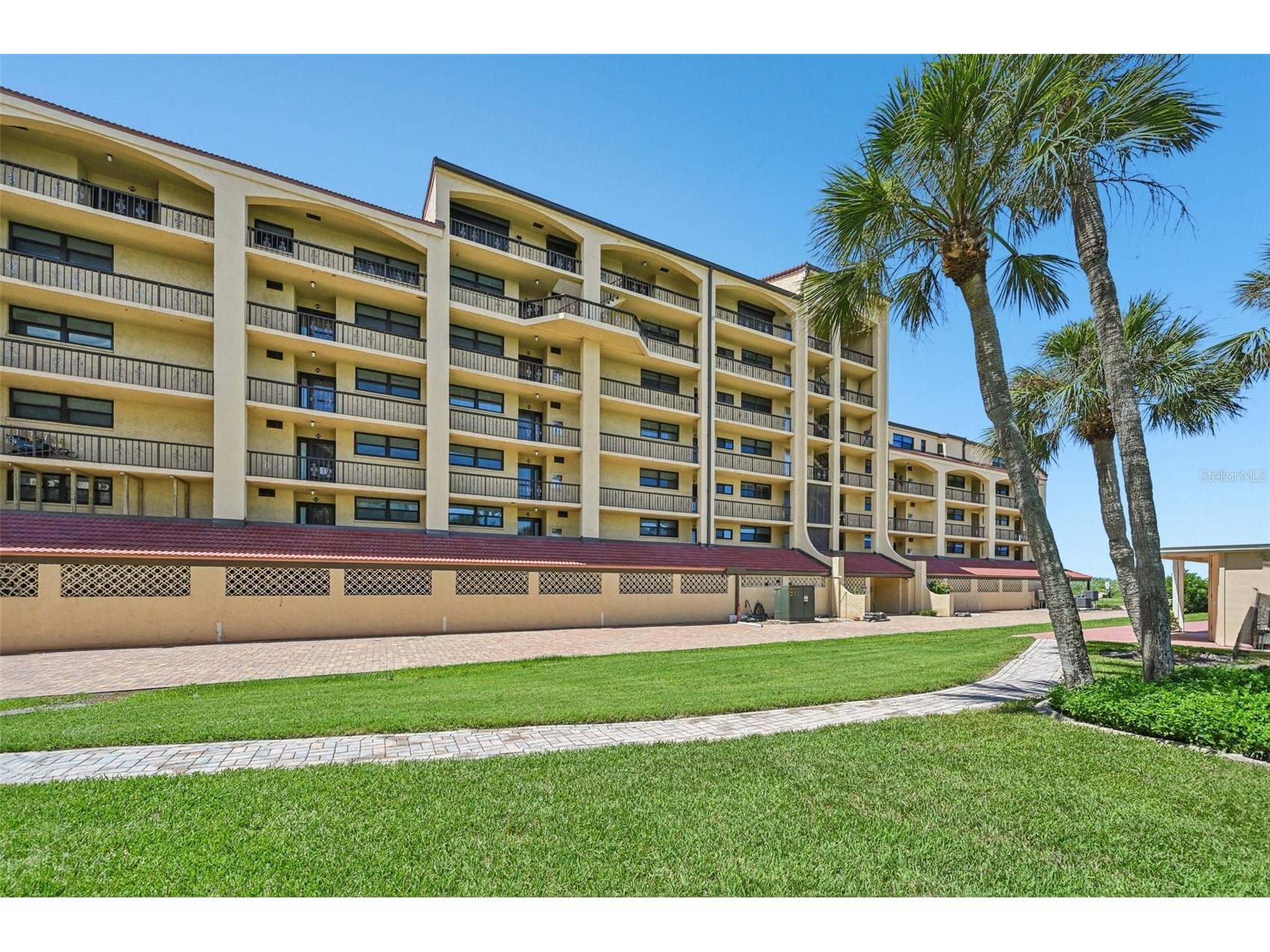 8710 Midnight Pass Road #203B Sarasota FL 34242 - GULF OF MEXICO A4688439 image3