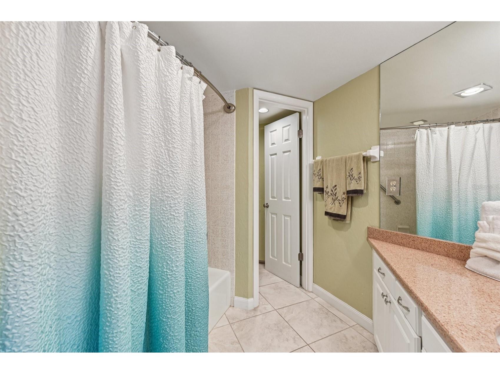 8710 Midnight Pass Road #203B Sarasota FL 34242 - GULF OF MEXICO A4688439 image35