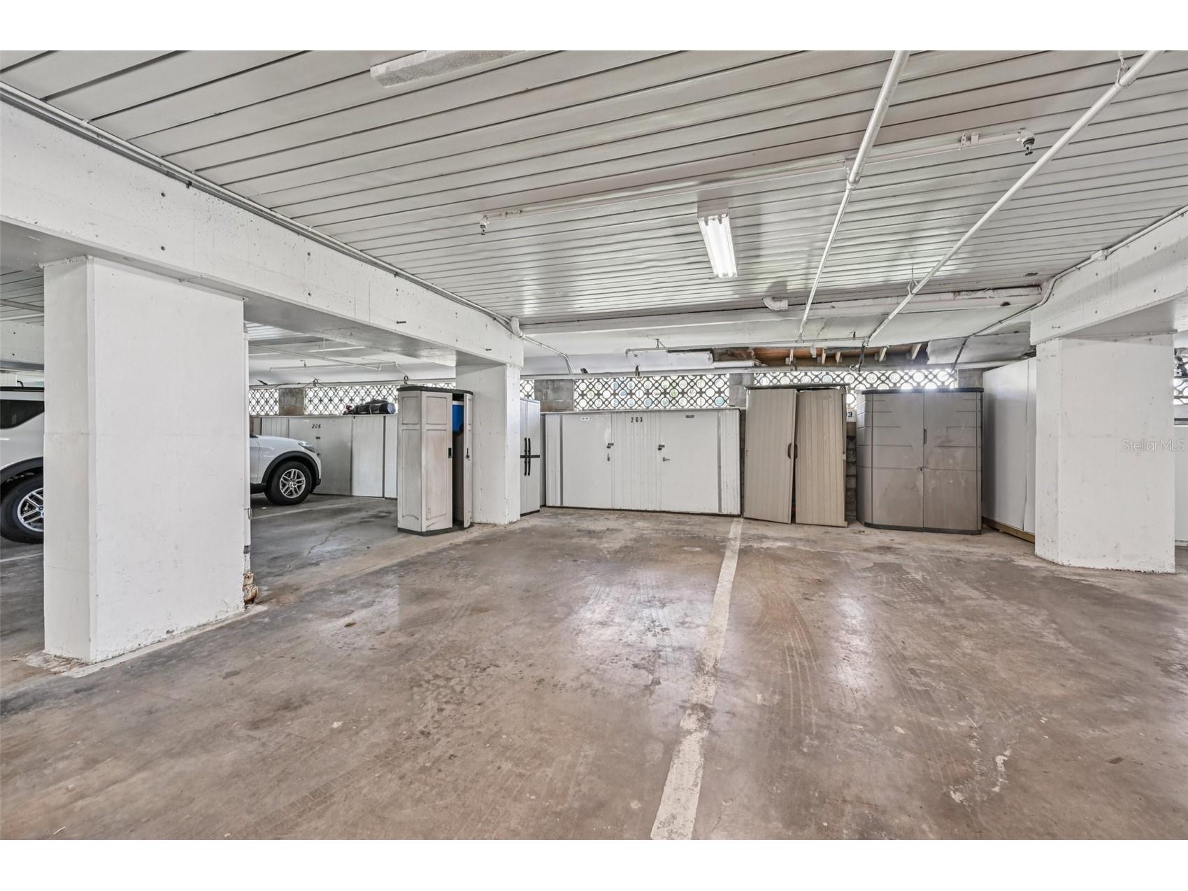 8710 Midnight Pass Road #203B Sarasota FL 34242 - GULF OF MEXICO A4688439 image38
