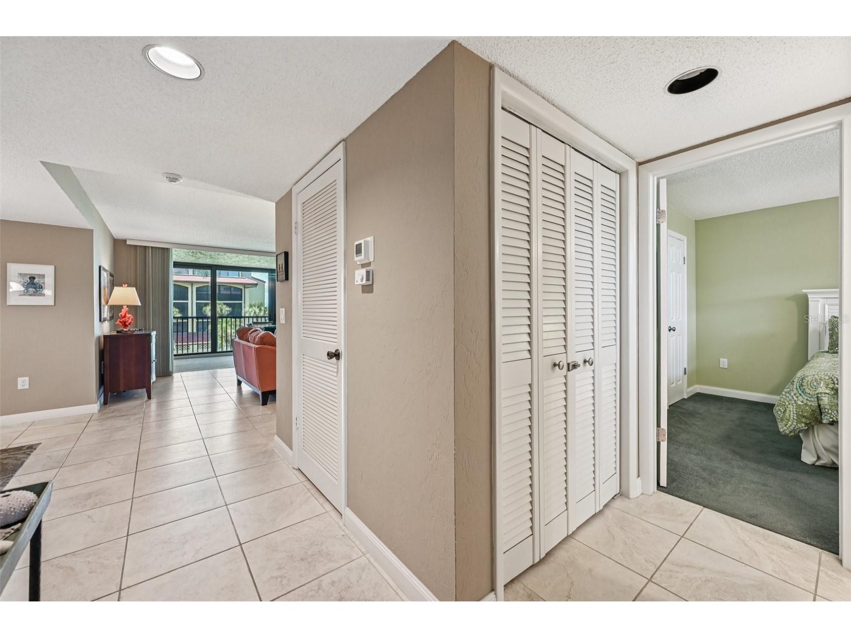 8710 Midnight Pass Road #203B Sarasota FL 34242 - GULF OF MEXICO A4688439 image8